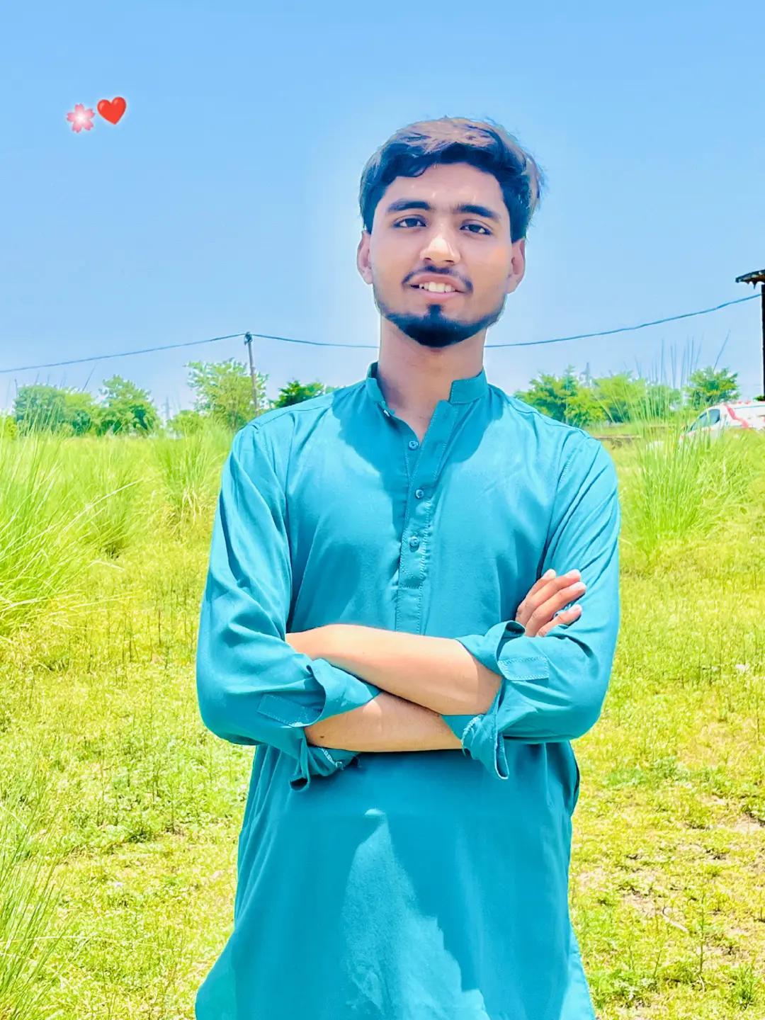 @حسنین علی✨🌸