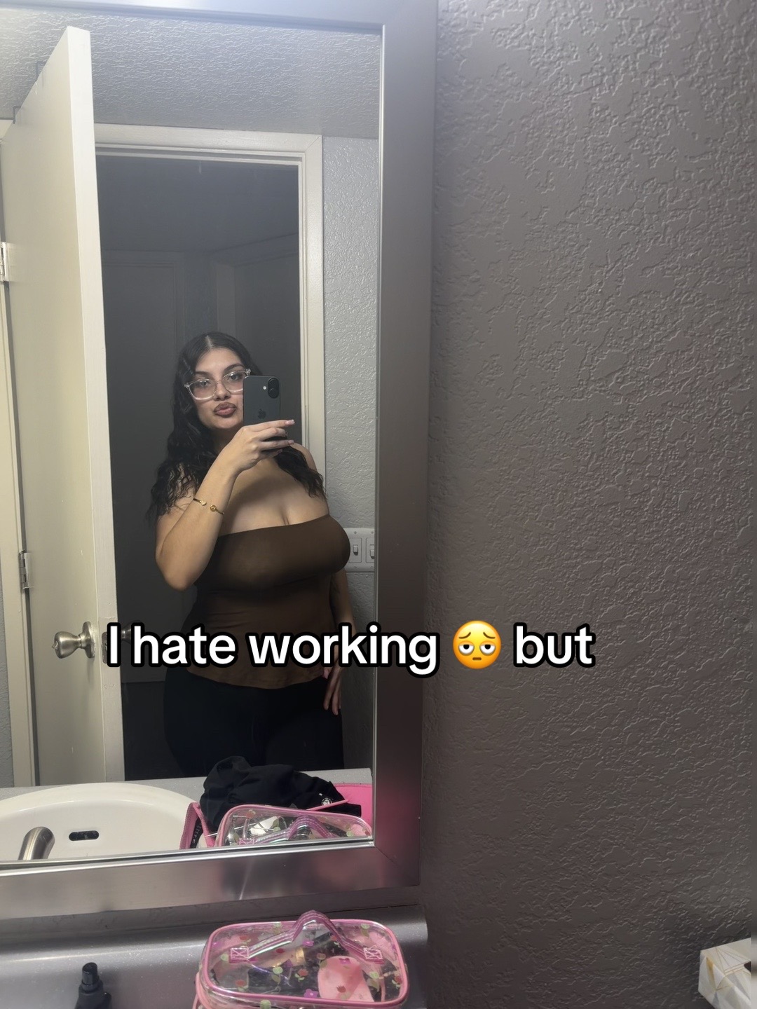 @Angelina