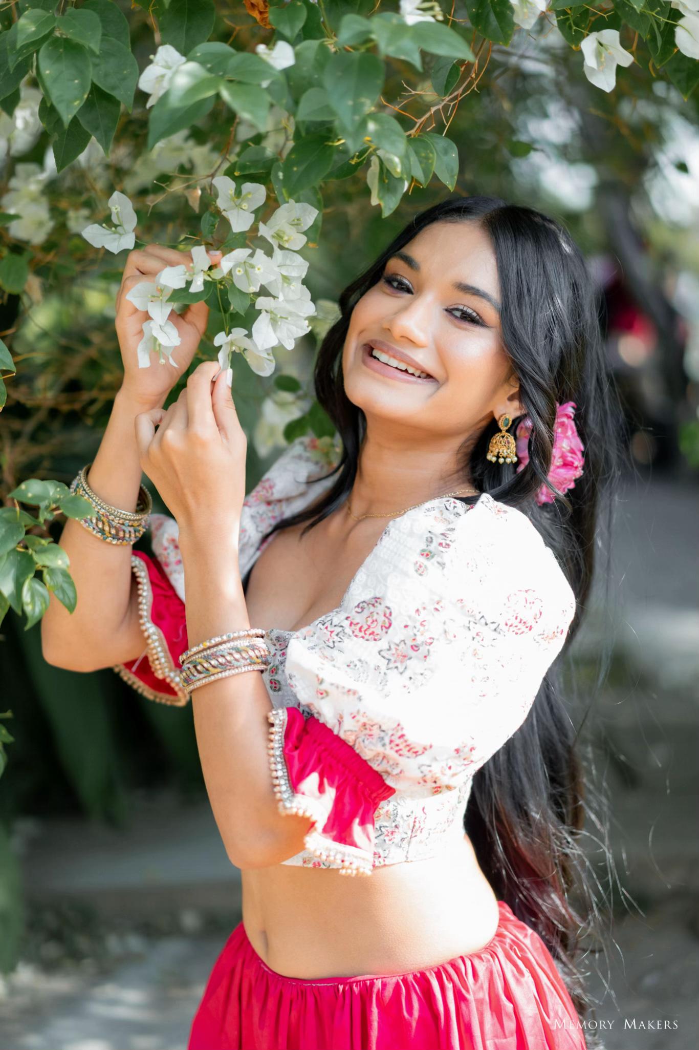 @Roshel Suriyaarachchi