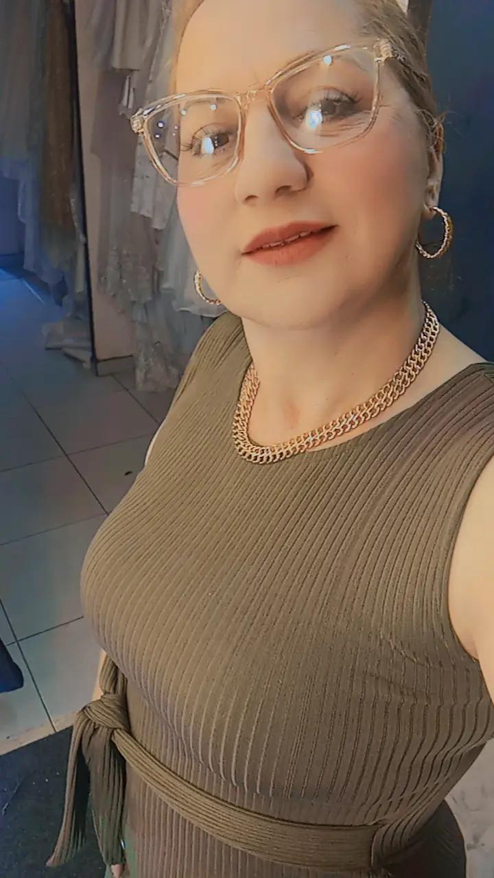 @celinacolman871