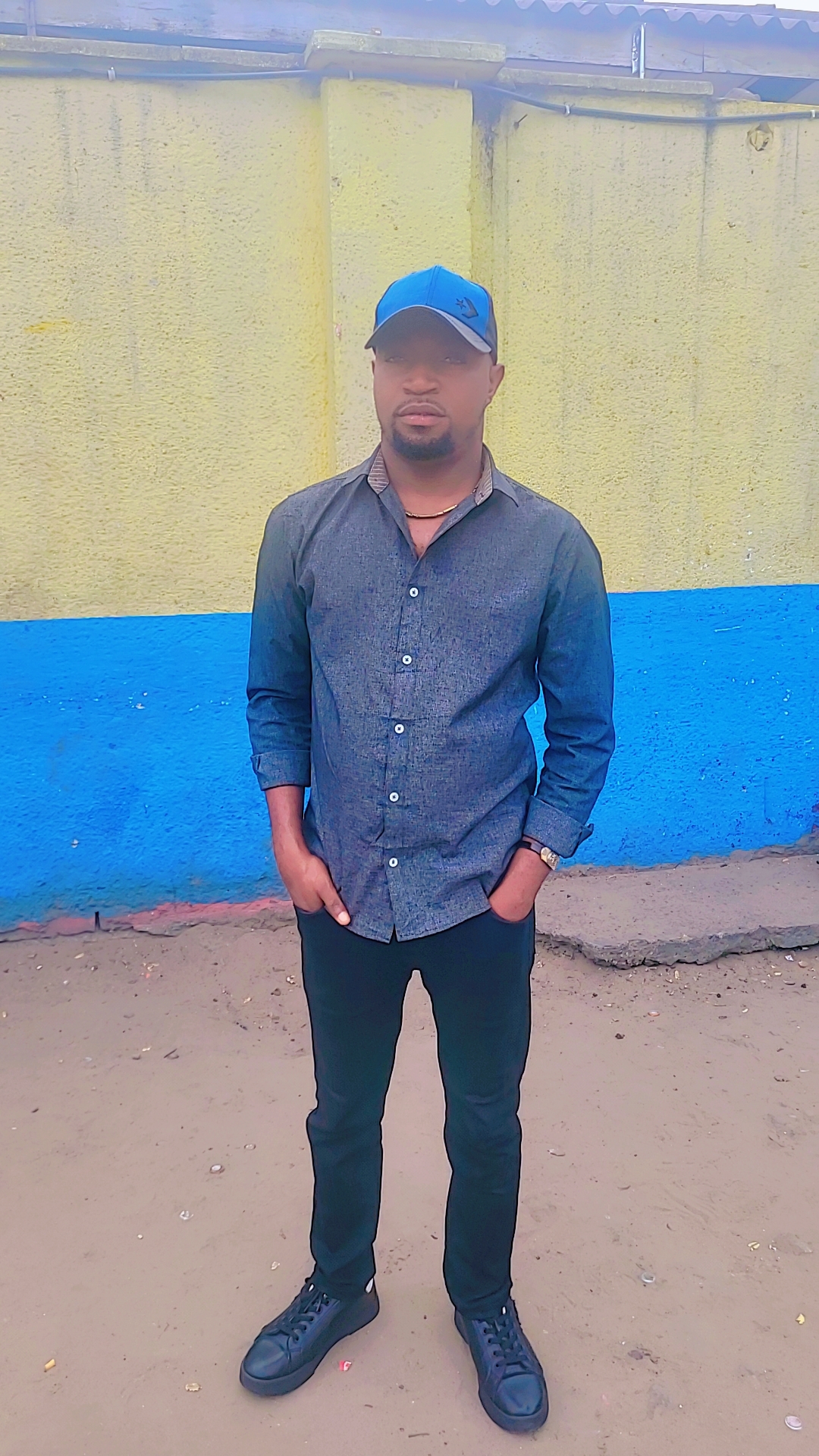 @Arsène Salumu