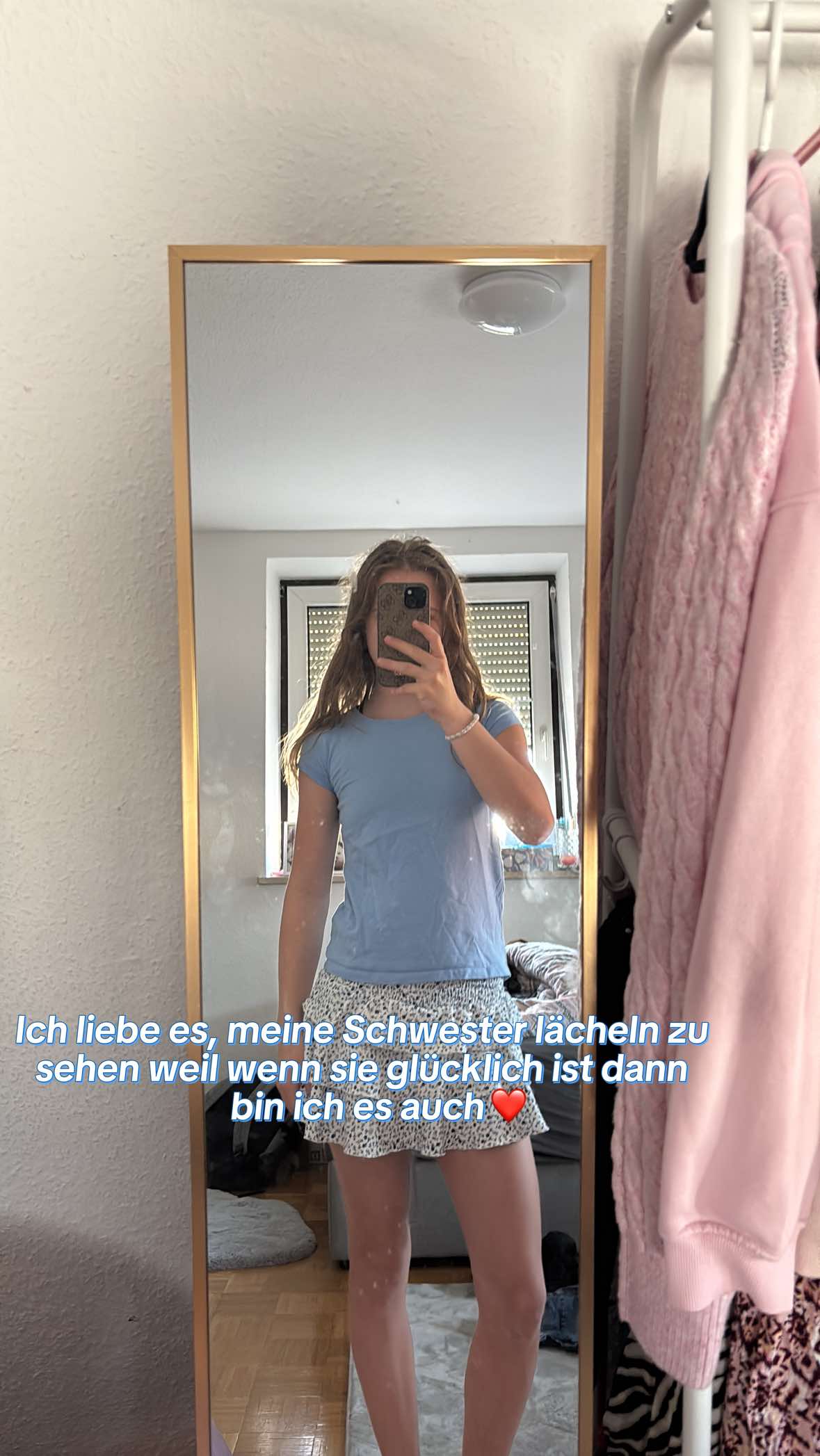 @𝐸𝑙𝑙𝑎
