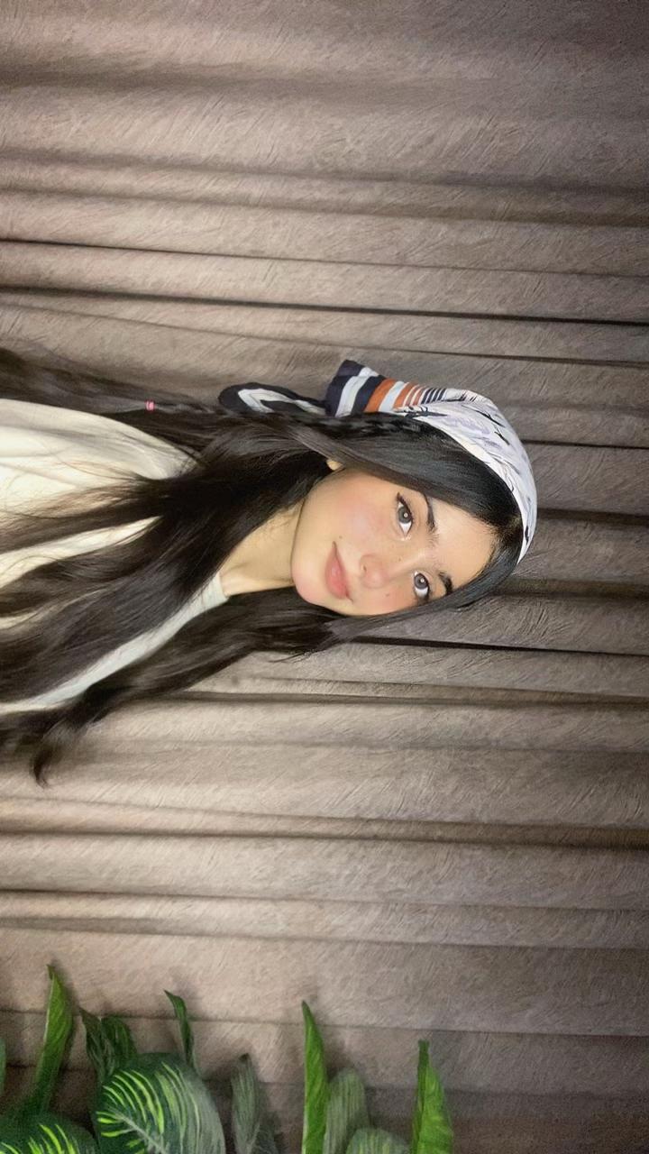 @Unzila Junejo