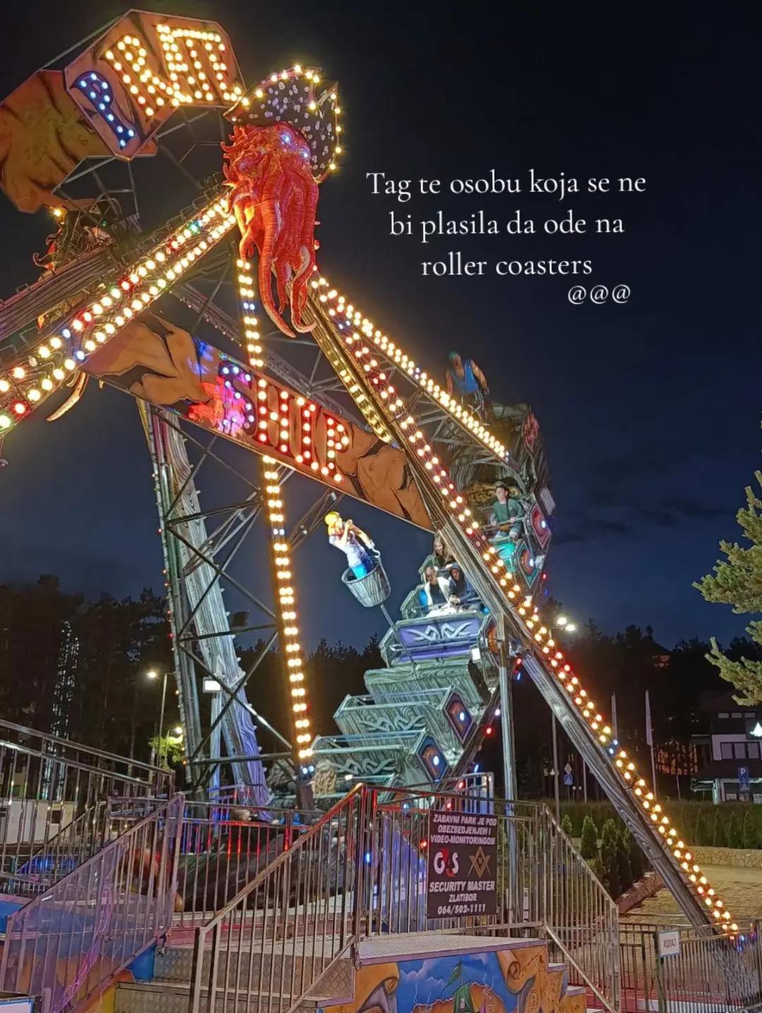 @🎭