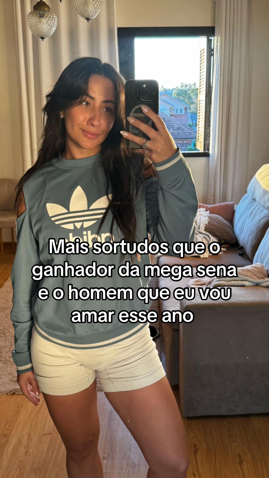 @Caroline Elisabete | UGC