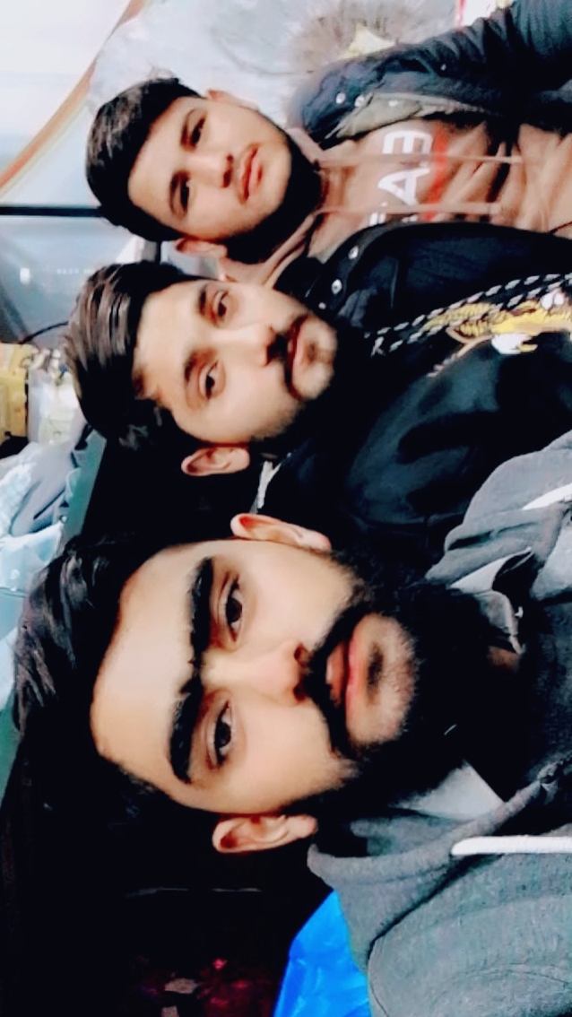 @SARDAR SIRAJ. 🦅 🦅