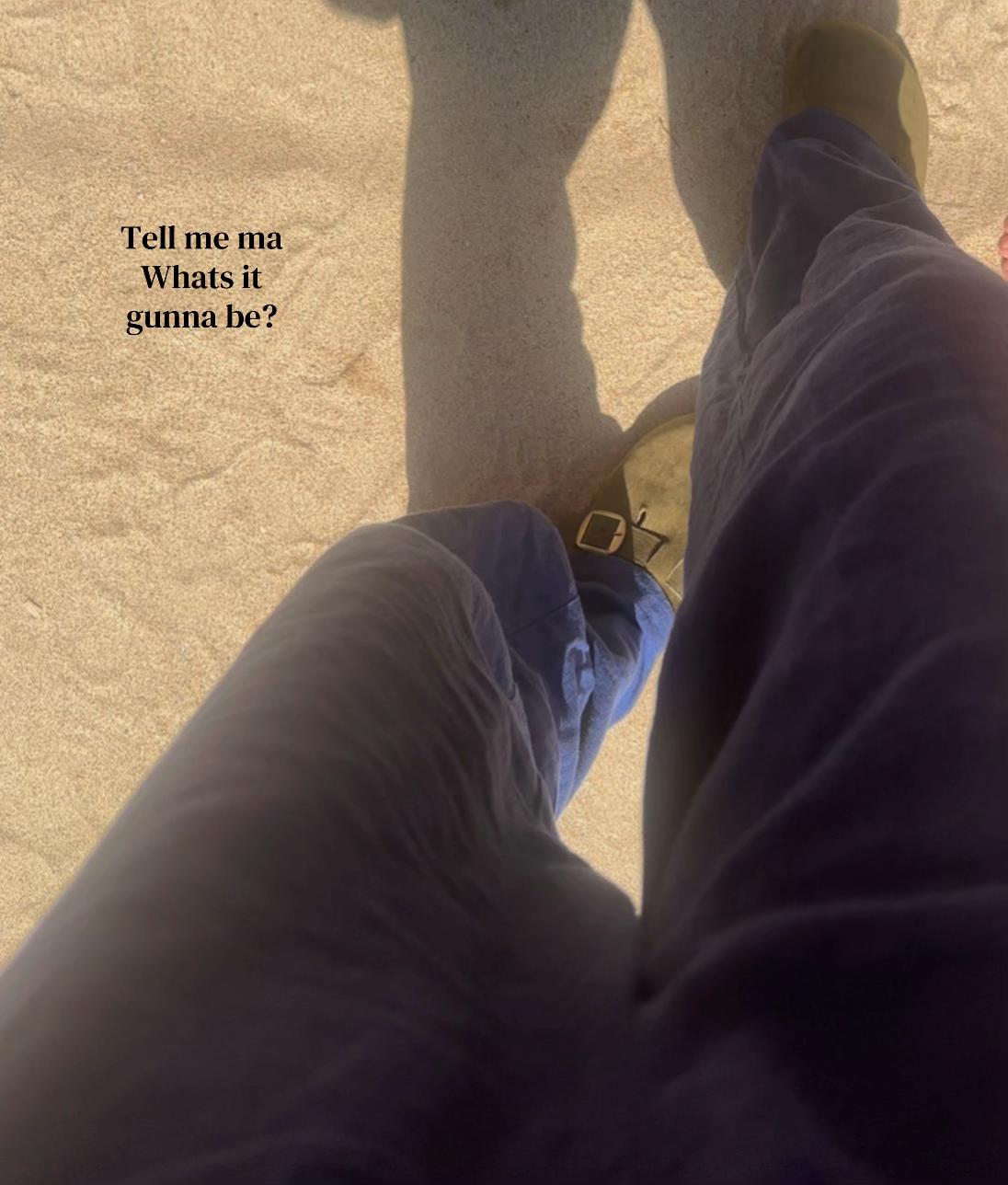 @🧞