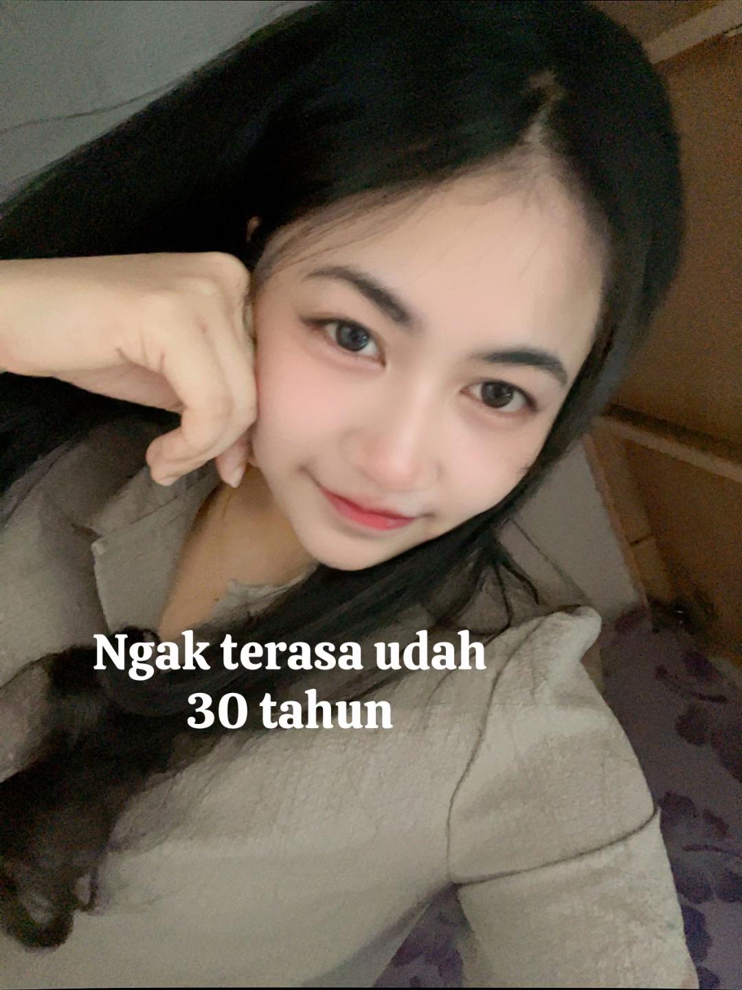 @莉娜