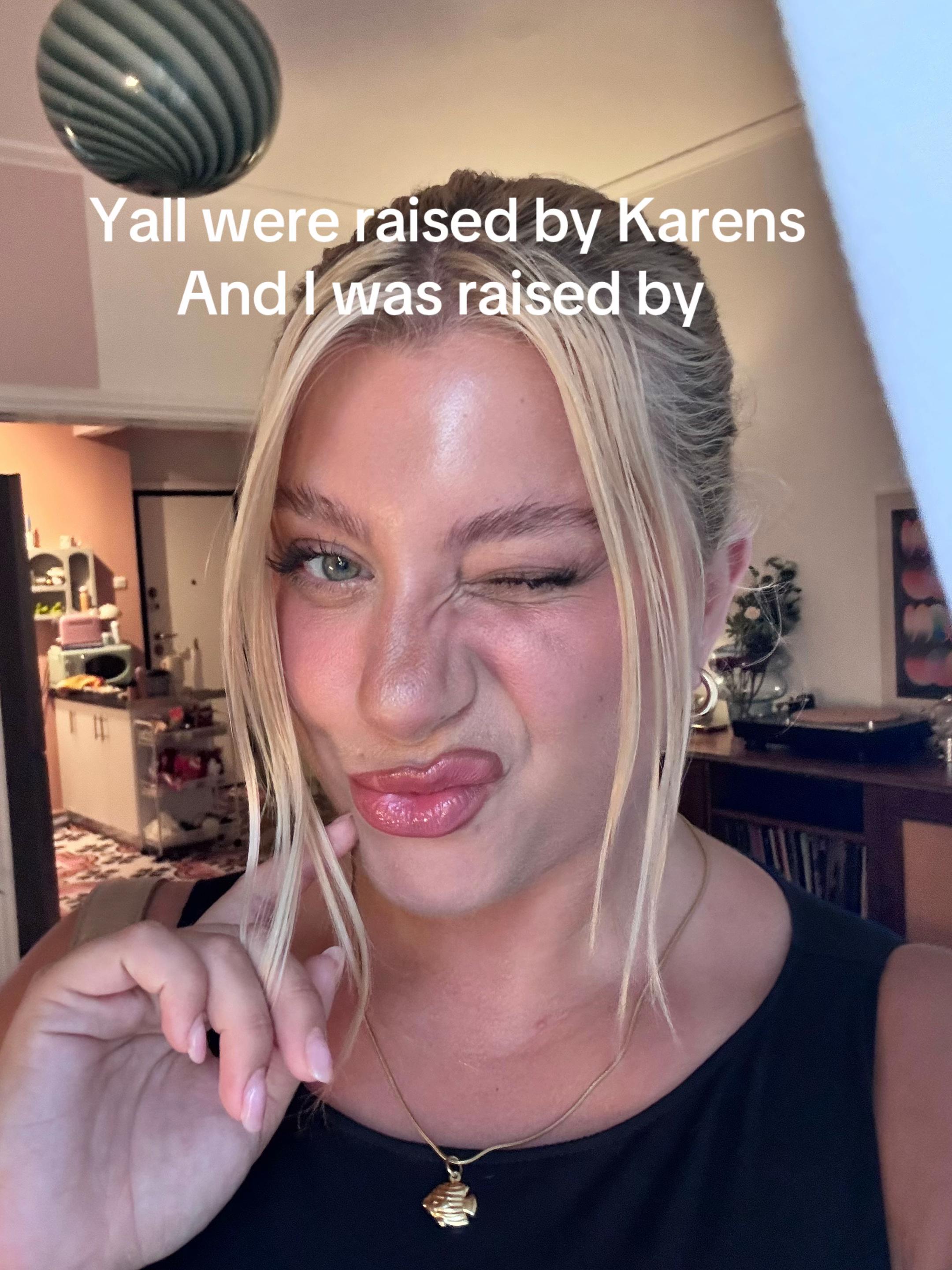 @Alexia Kouvela