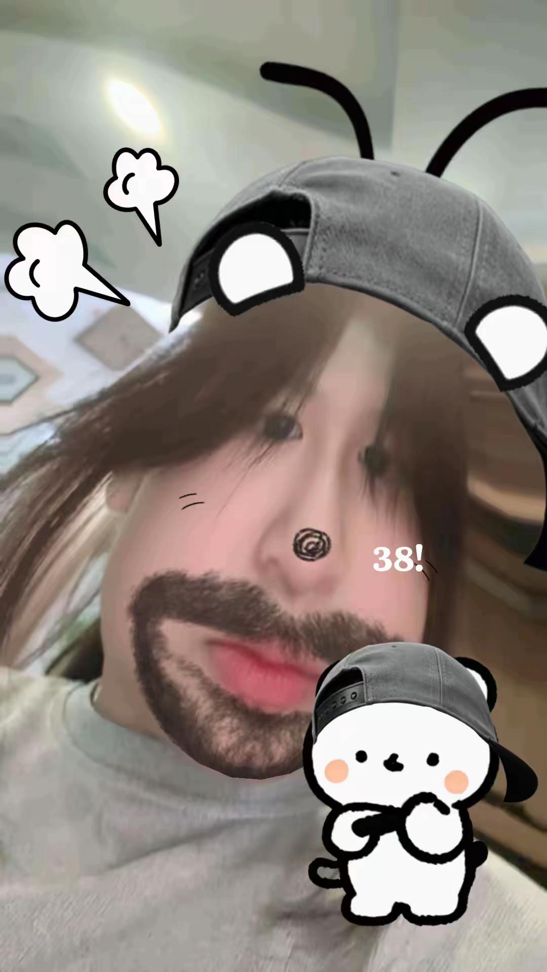 @✞❅𝕄𝕖𝕖❅✞