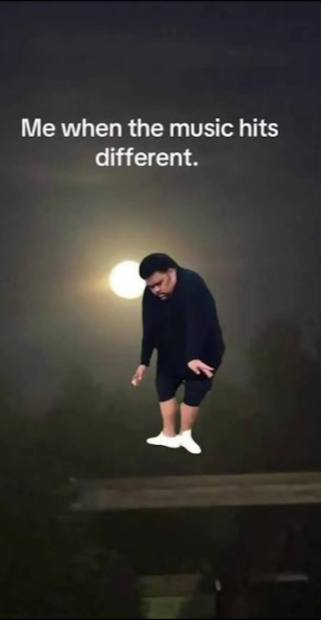 @SparkSquadd