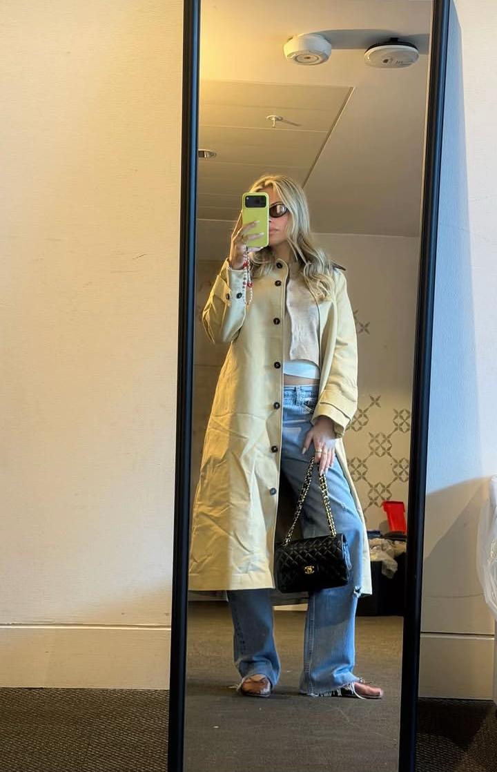 @corinnakopf_fan_page_only