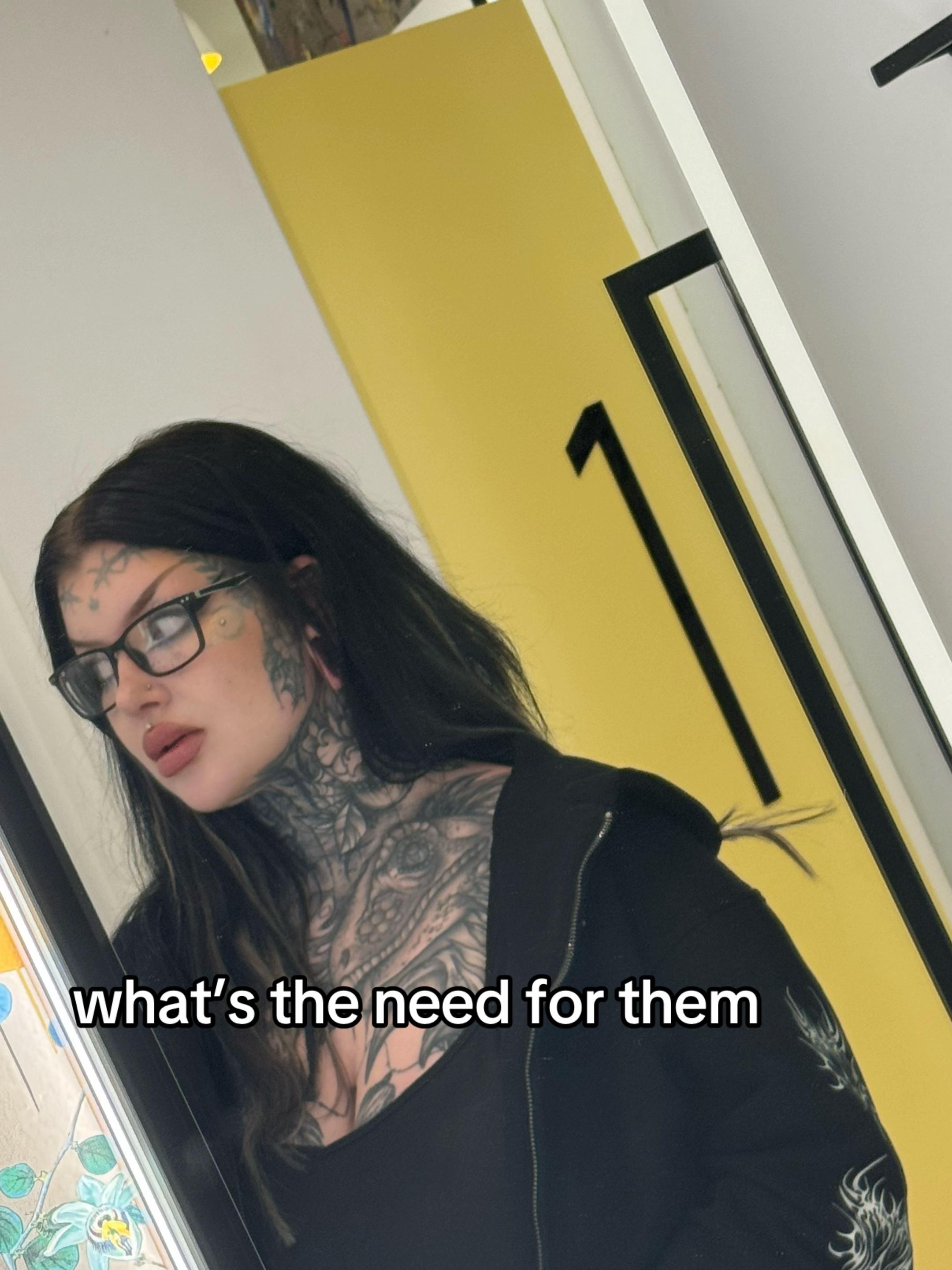 @𝔐𝔞𝔡𝔡𝔦