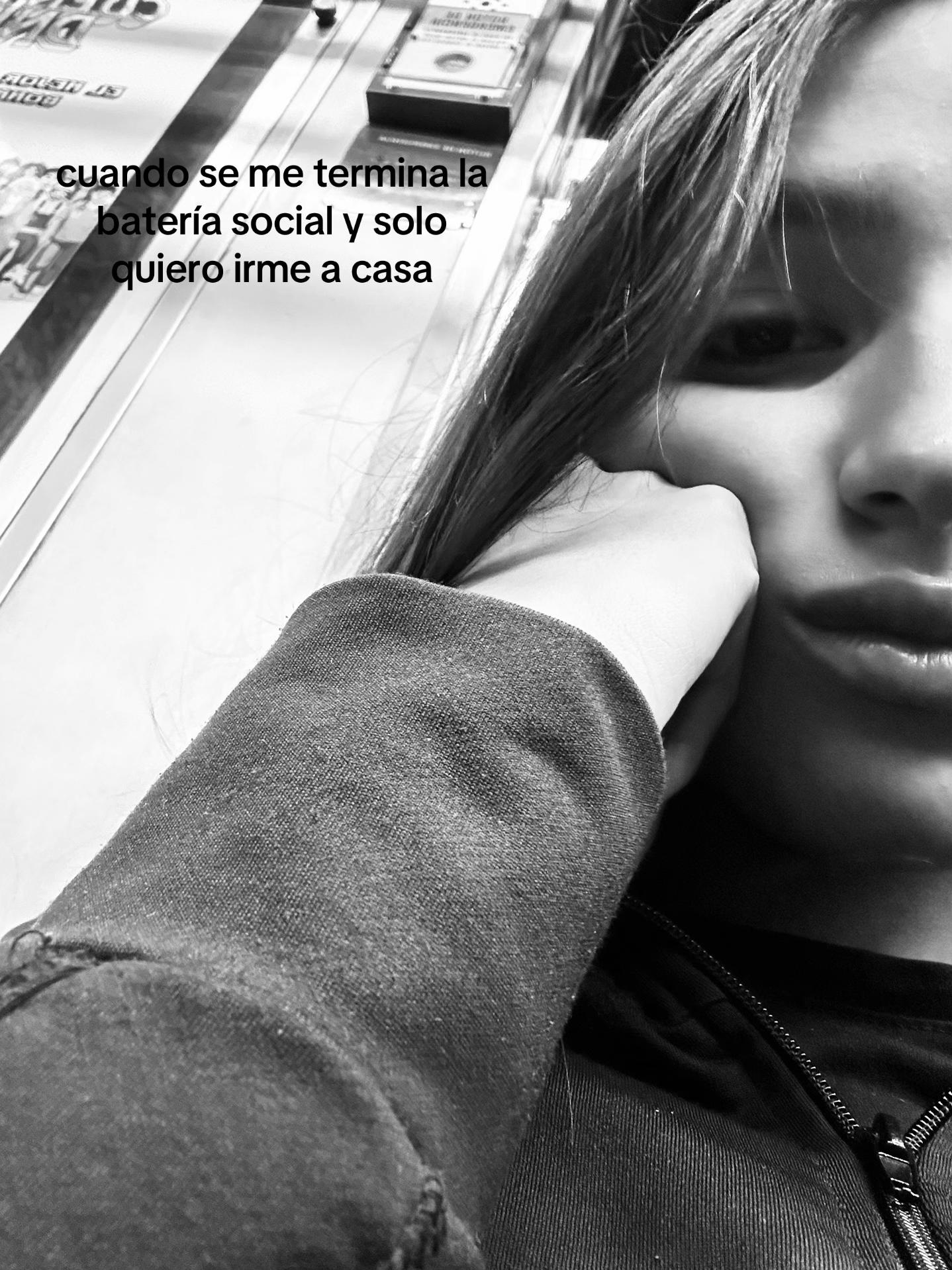 @miaafariasᥫ᭡