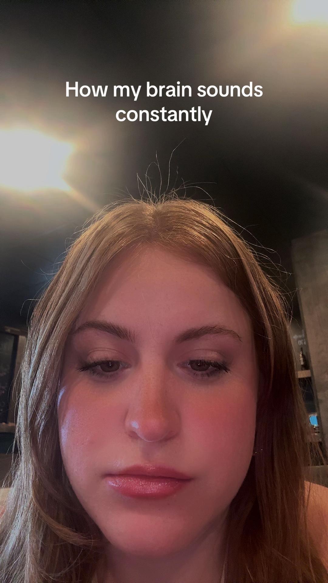 @HOLLI