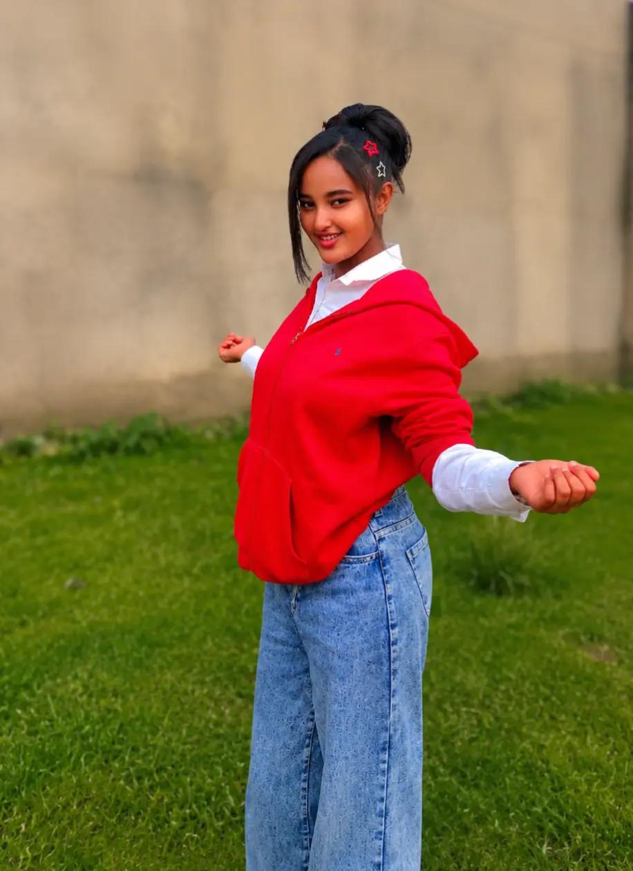 @Bonii.....✝️💫🧚🧚♀️💥