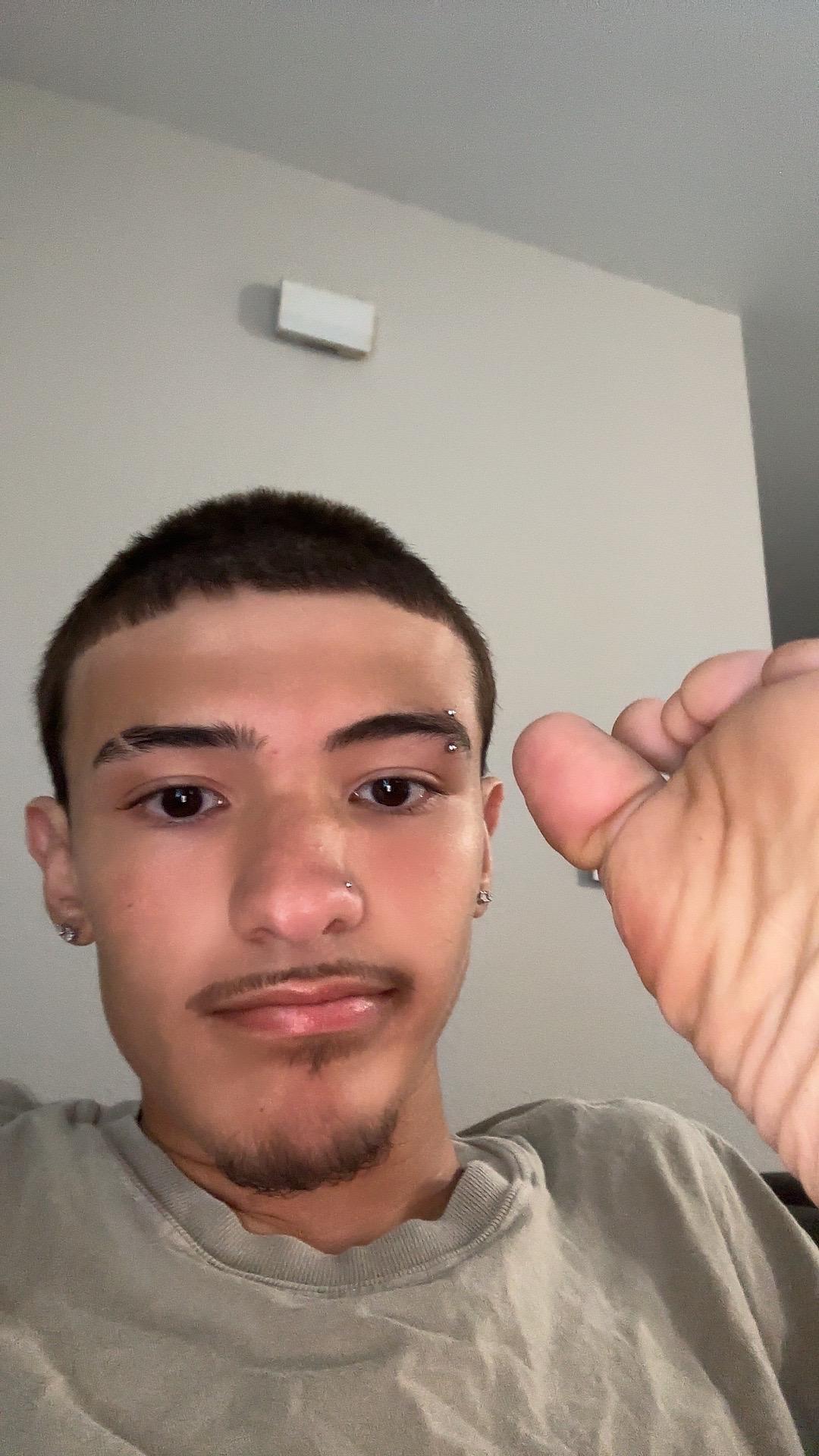 @el.elli0t_