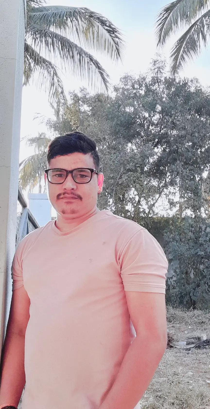 @prem dhami❣️❤️