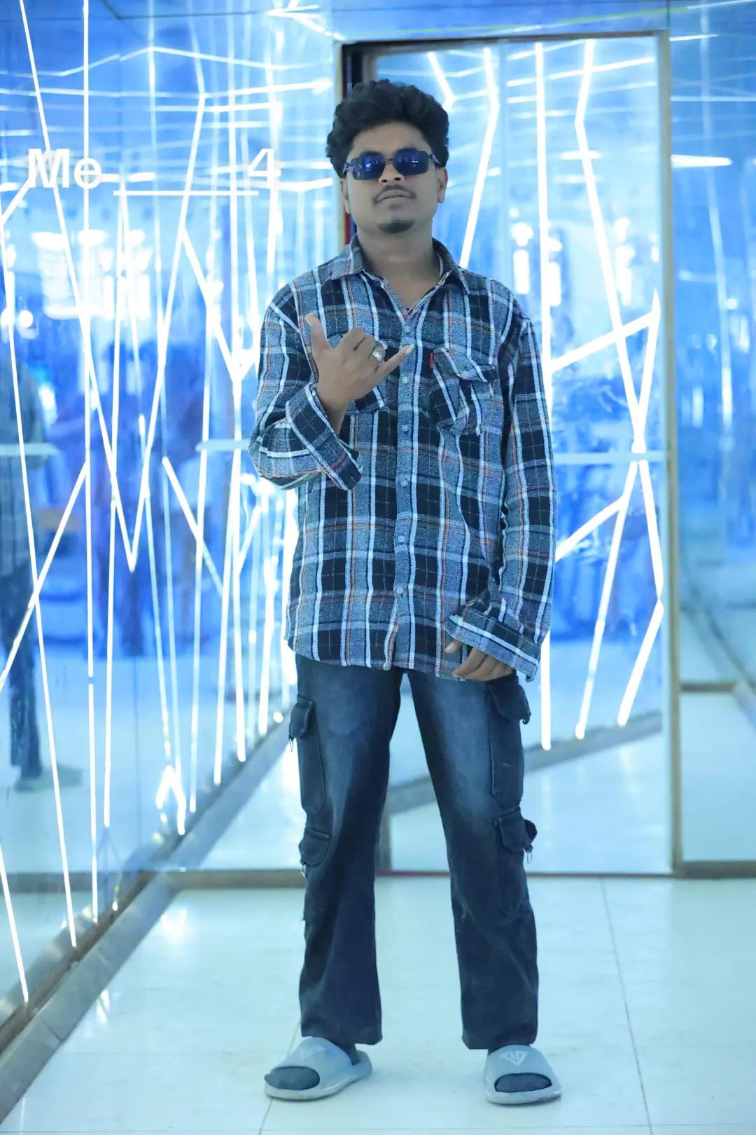 @🇳🇵muslim boy 42077🇶🇦