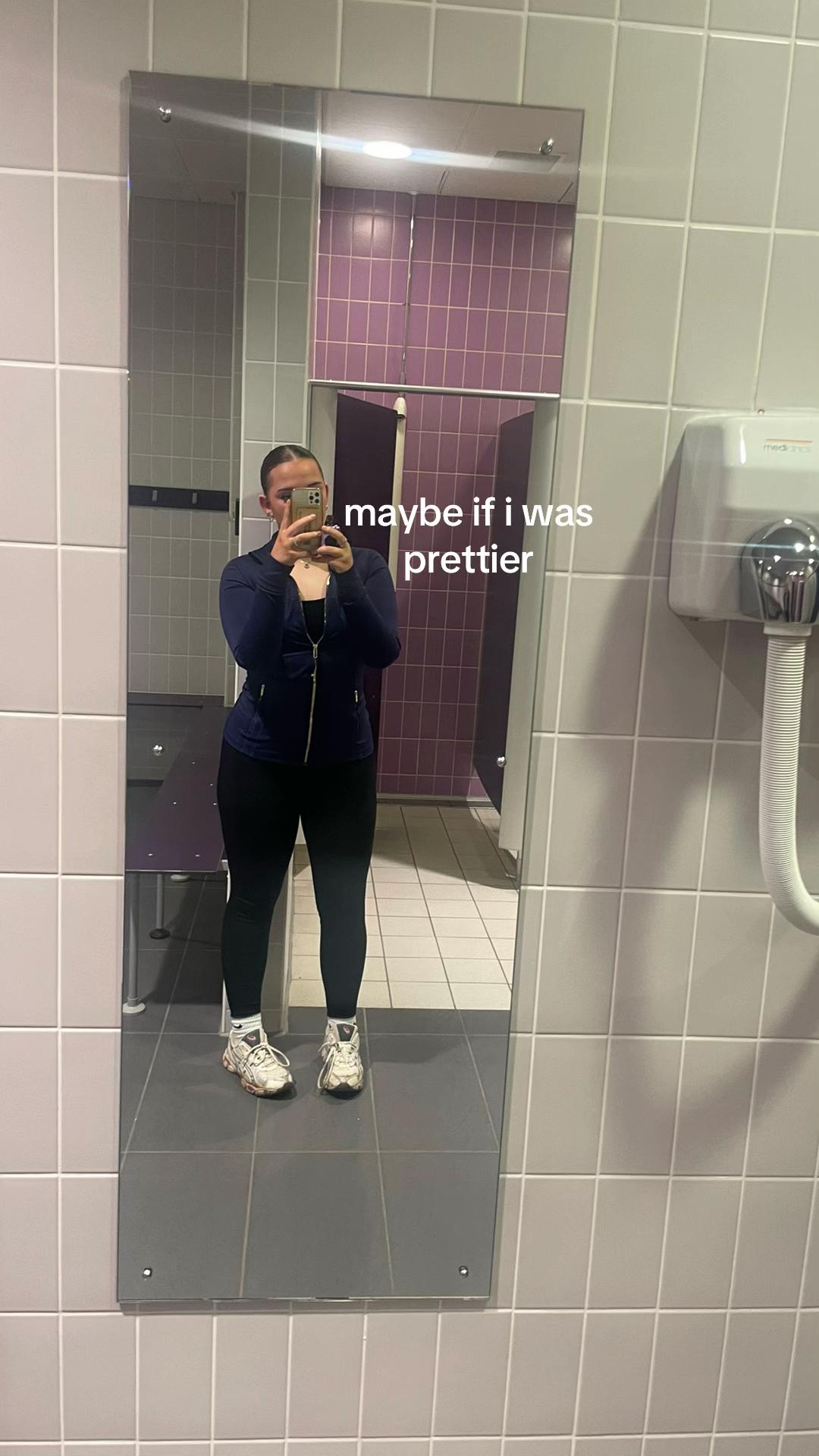@poppyᵒᵗ⁴