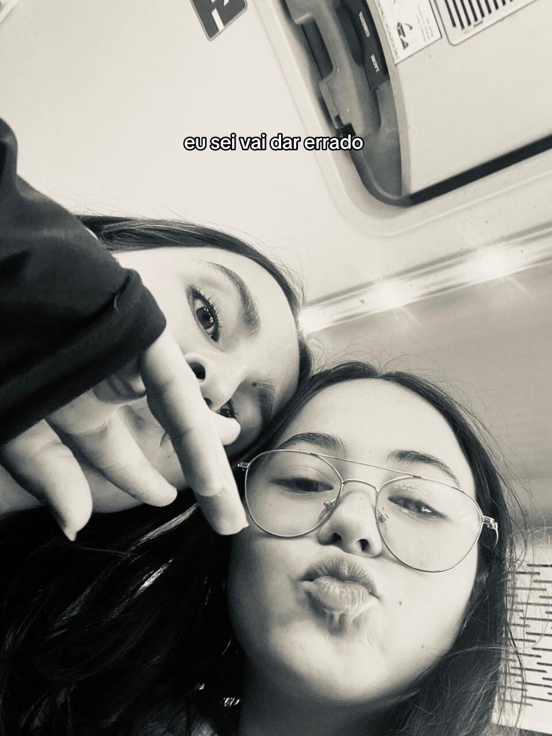 @yaszika