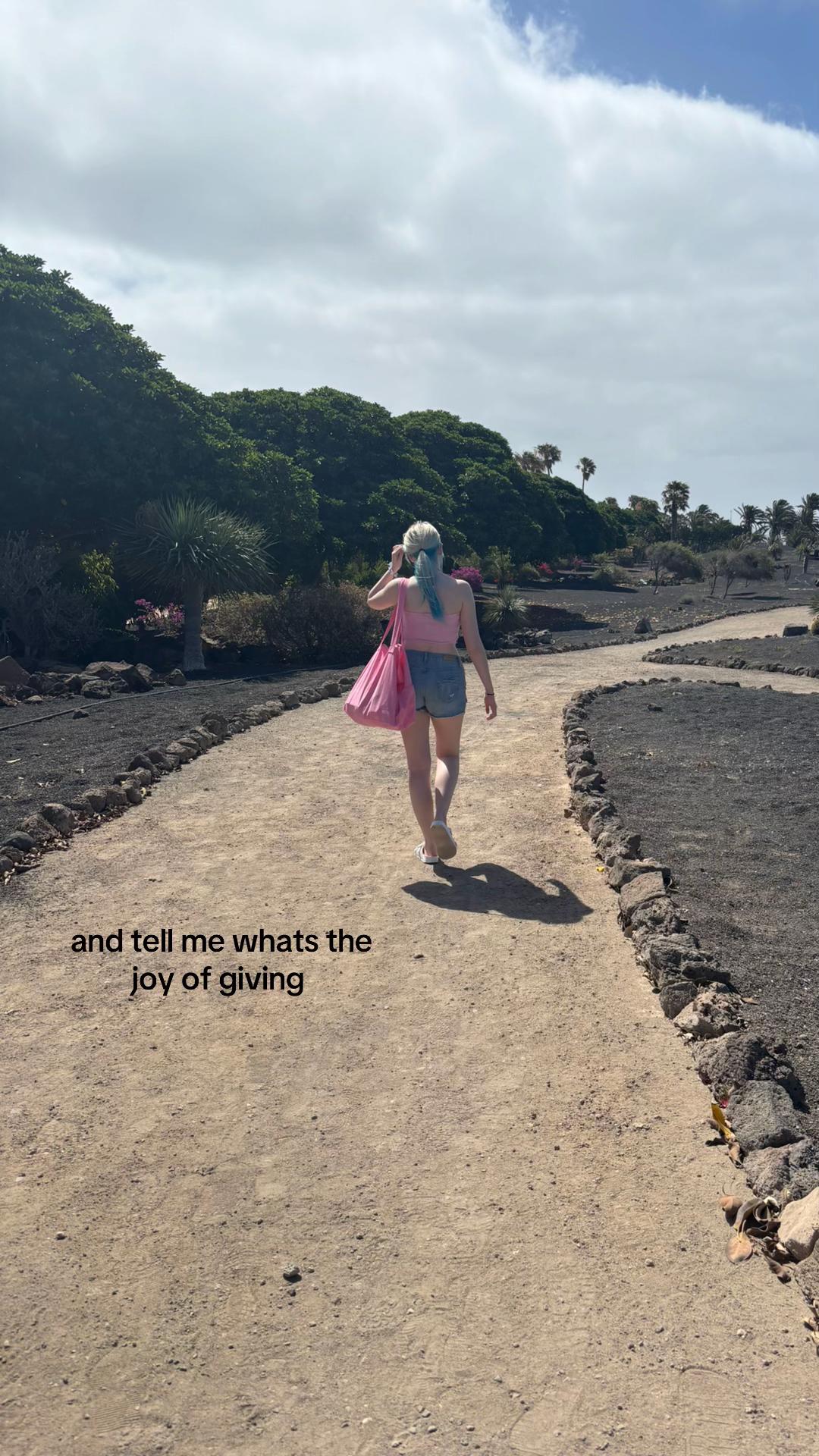 @tay🧞♀️