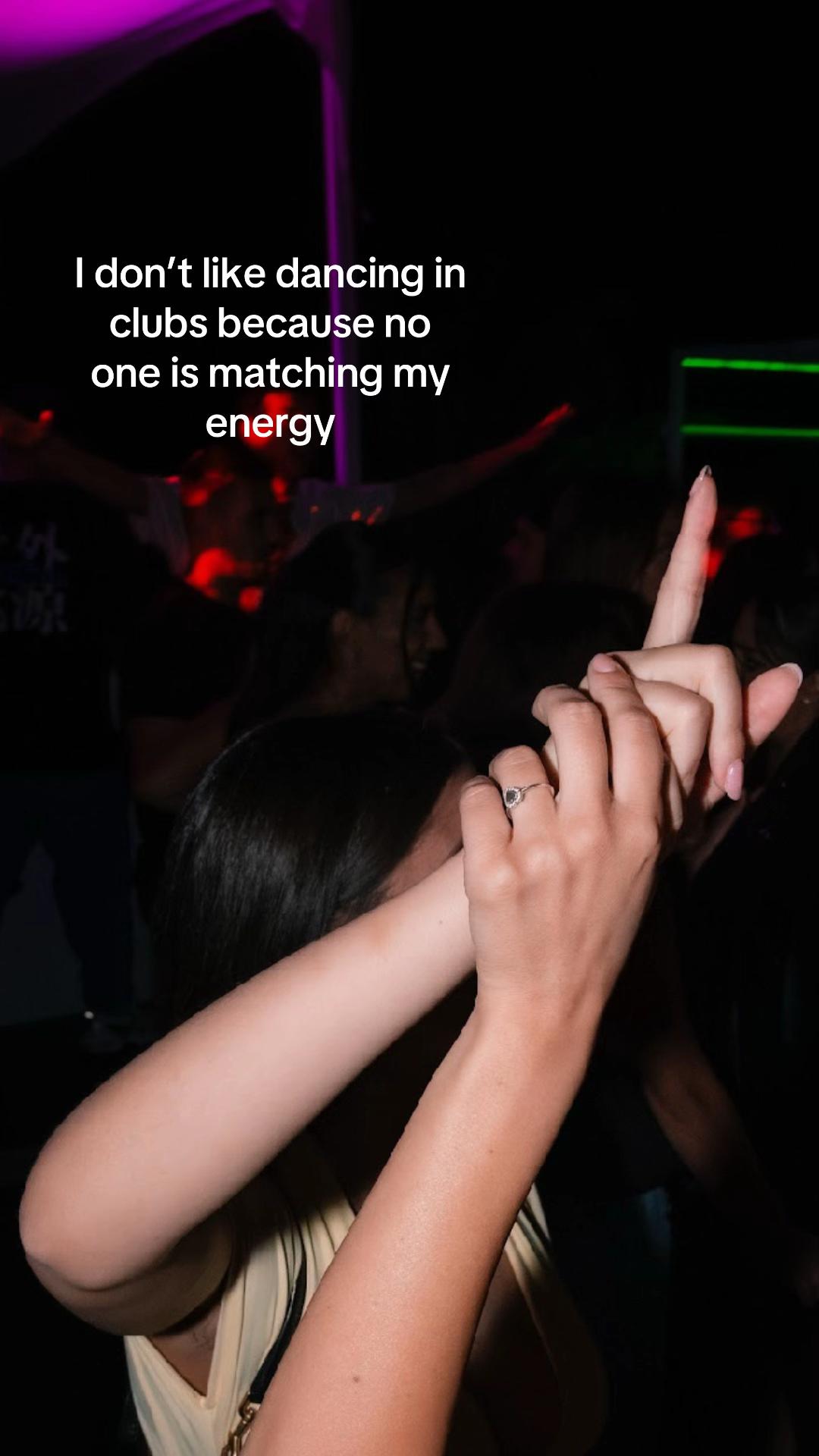 @sara🍒