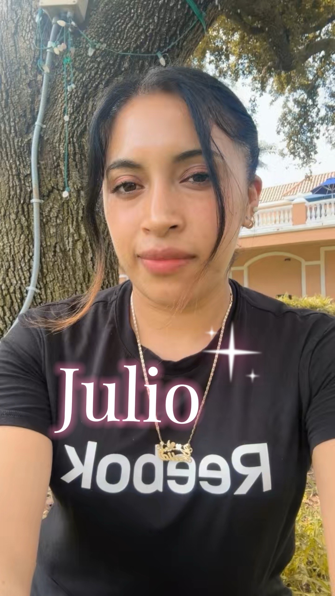 @Julia Marroquín