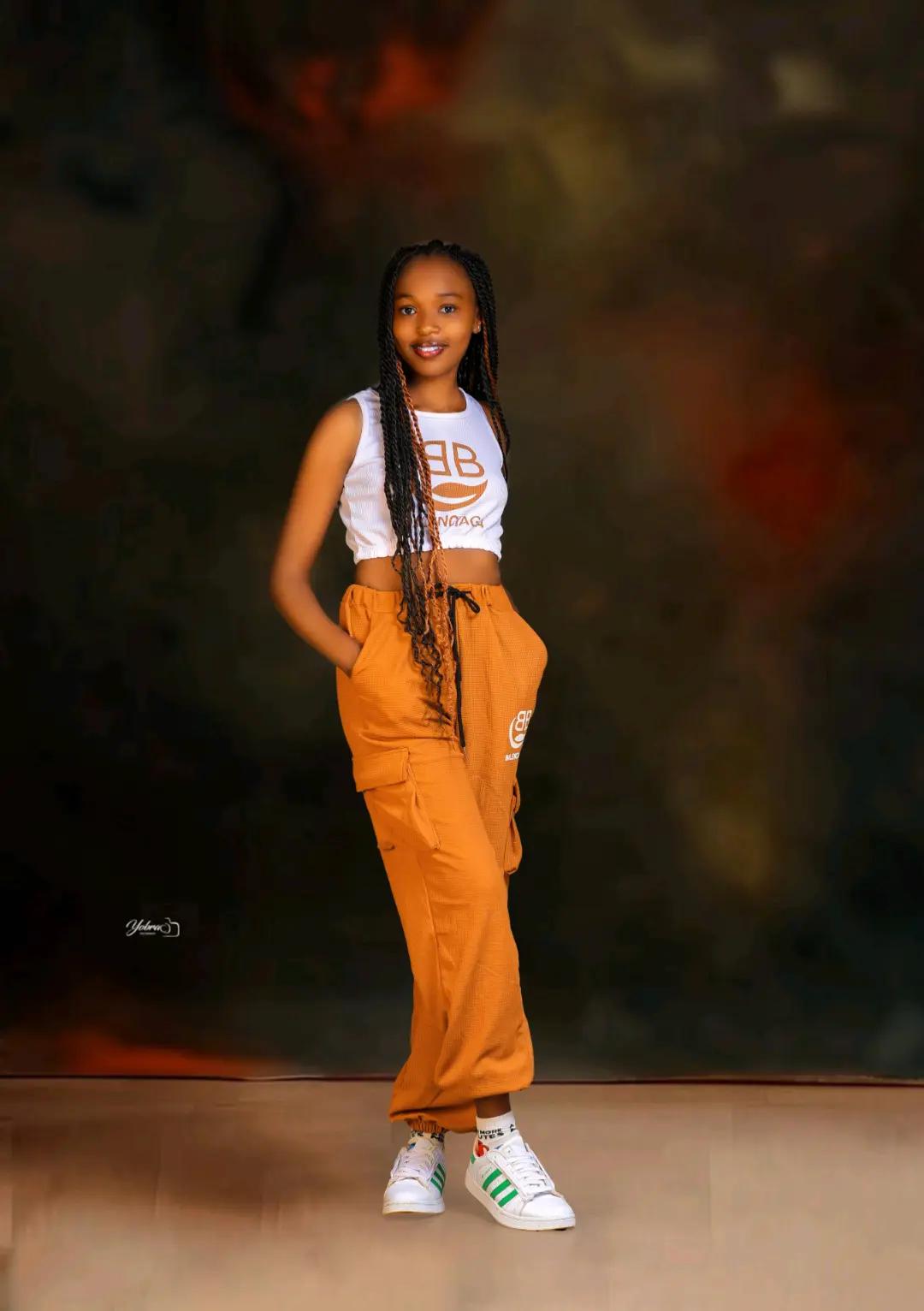 @miss beauty ♥️🔐♥️—MERU😘