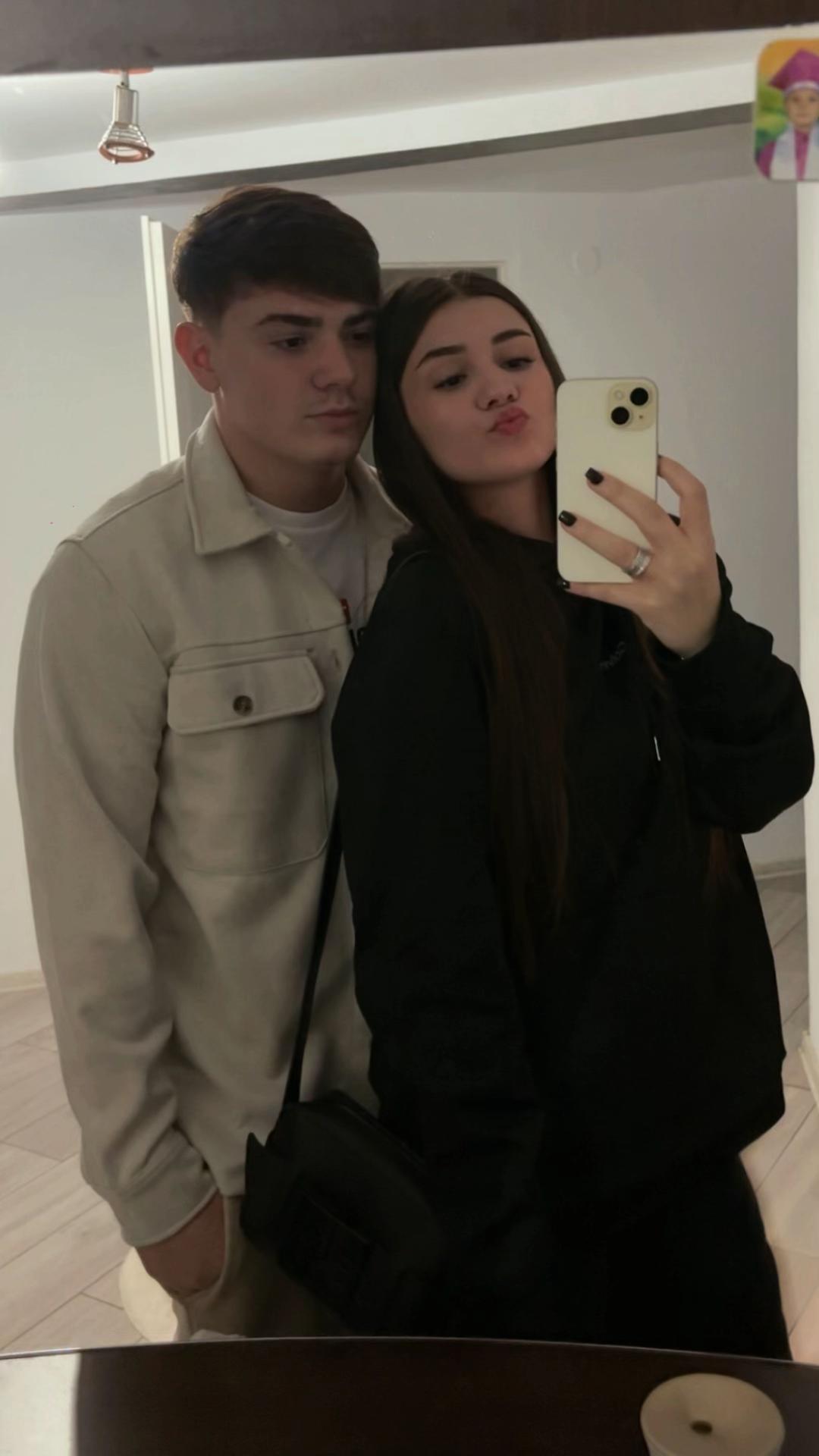 @daniela