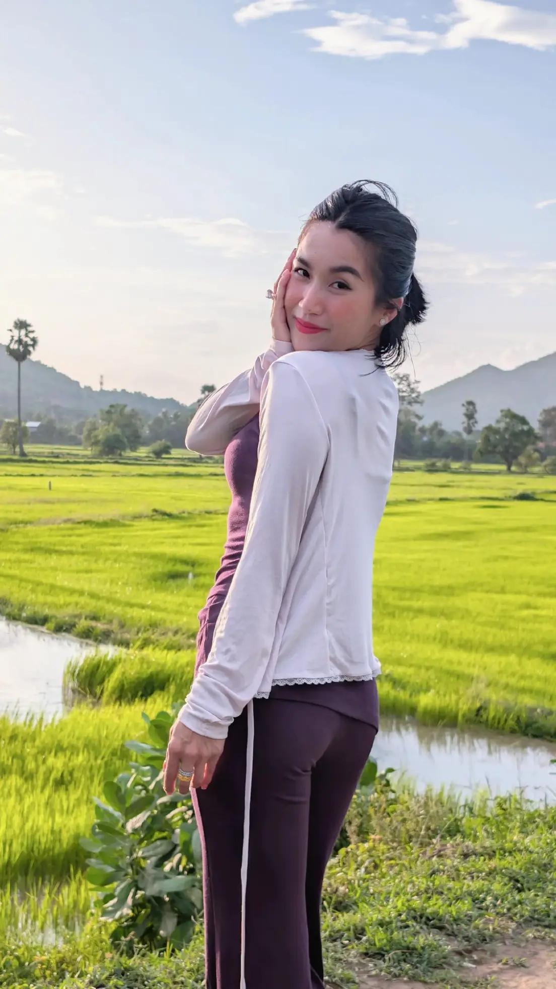 @នារីព្រៃភ្នំ🏞️🌺