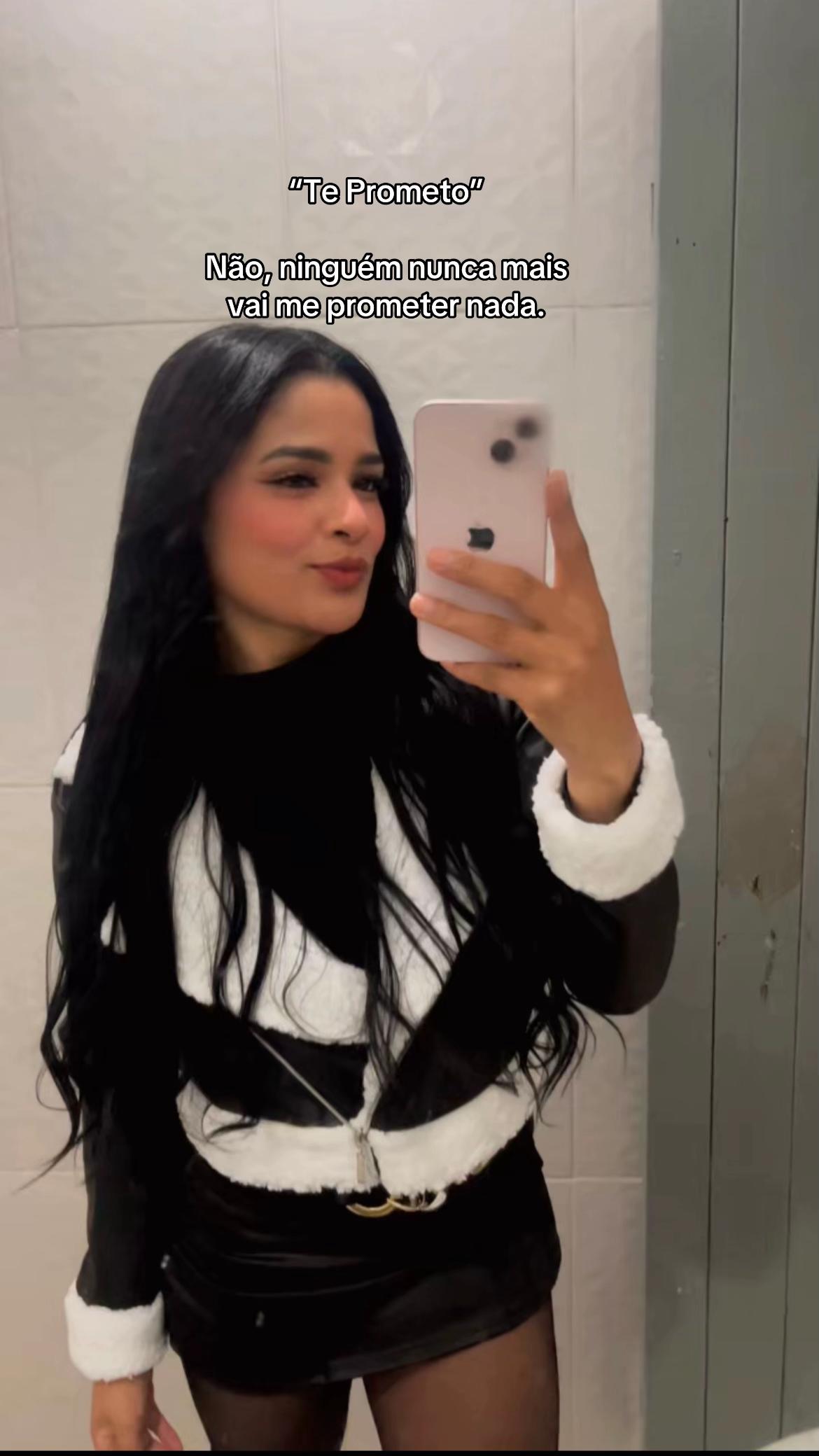 @Anaa🦋💕