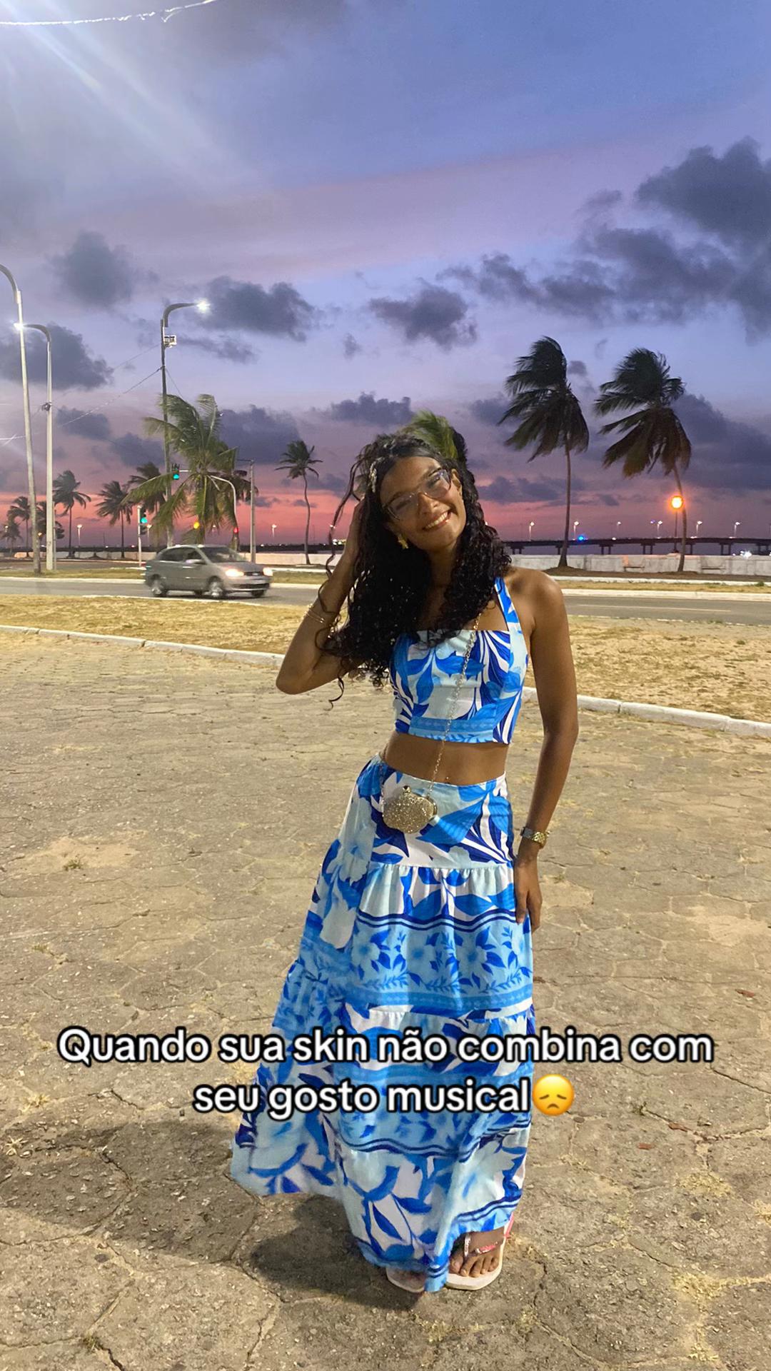 @karina_castro_