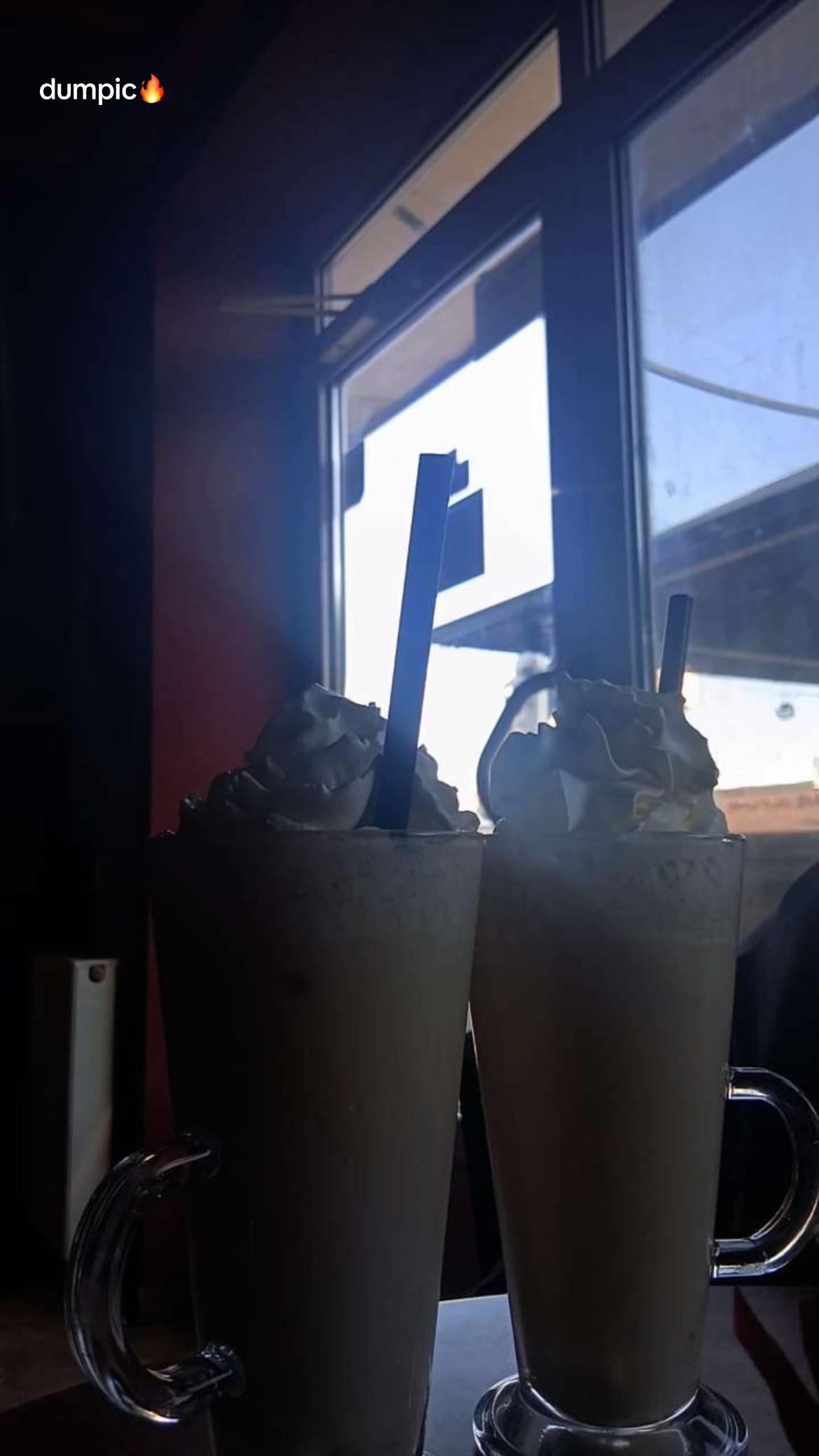 @𝓭𝓸𝓻𝓪🦢