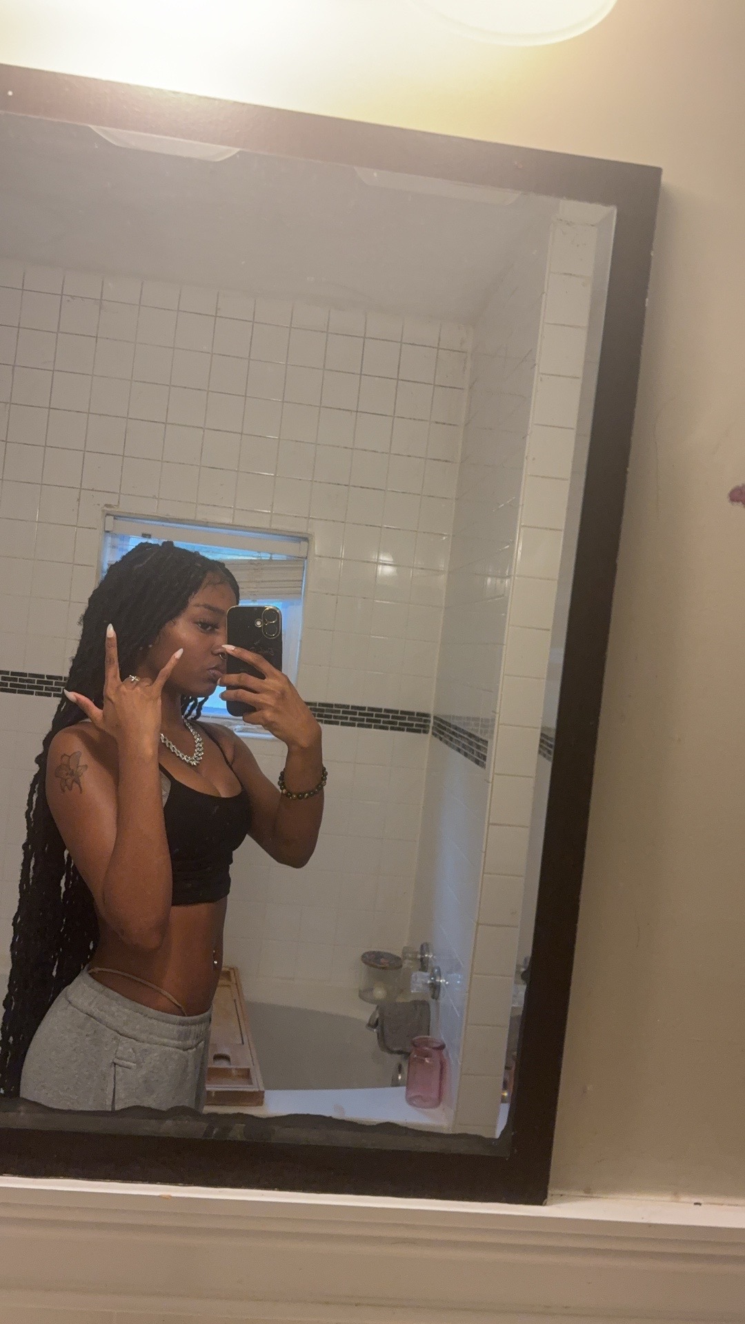 @ItzASONGI😌