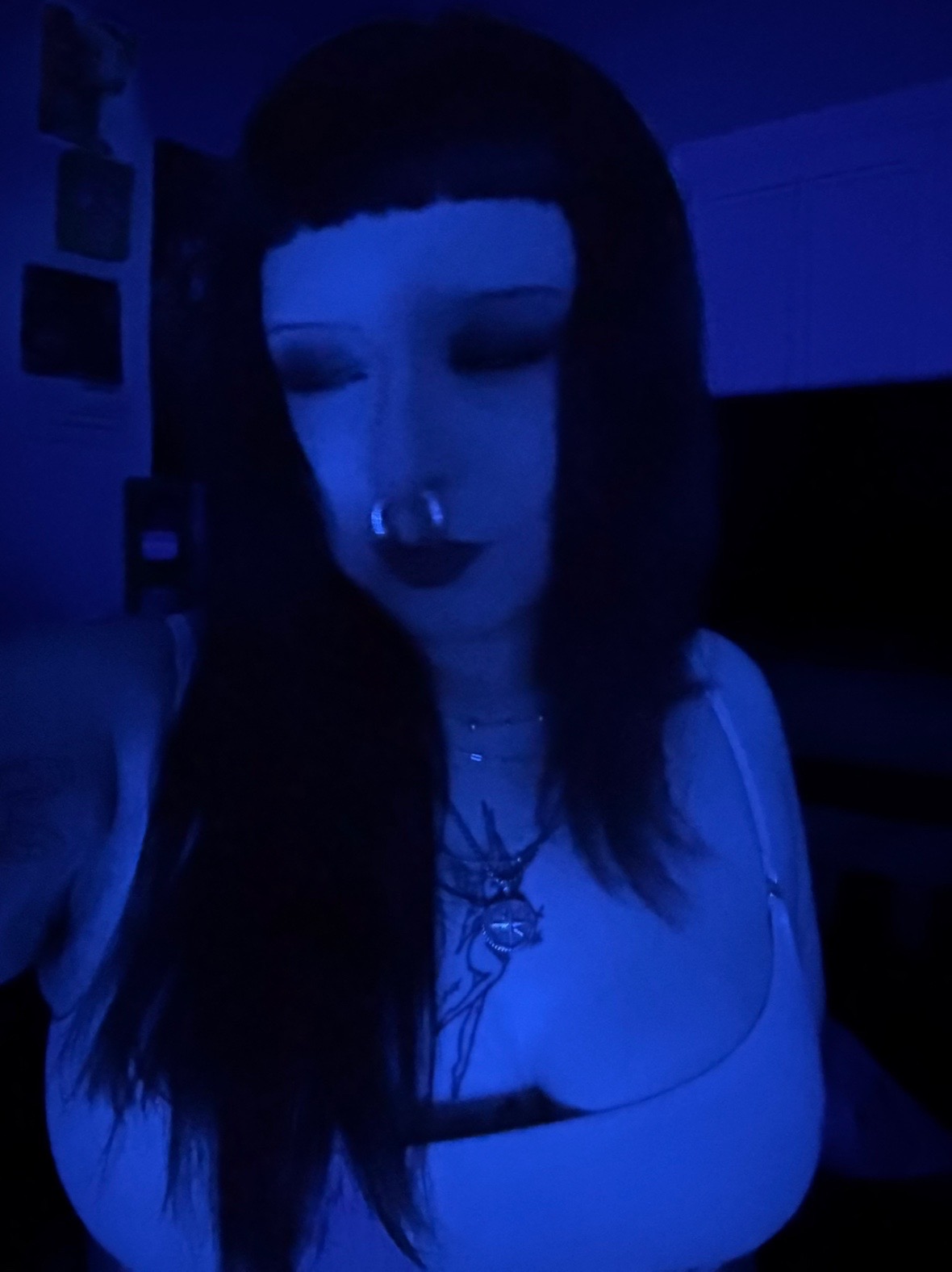@Vee🦇