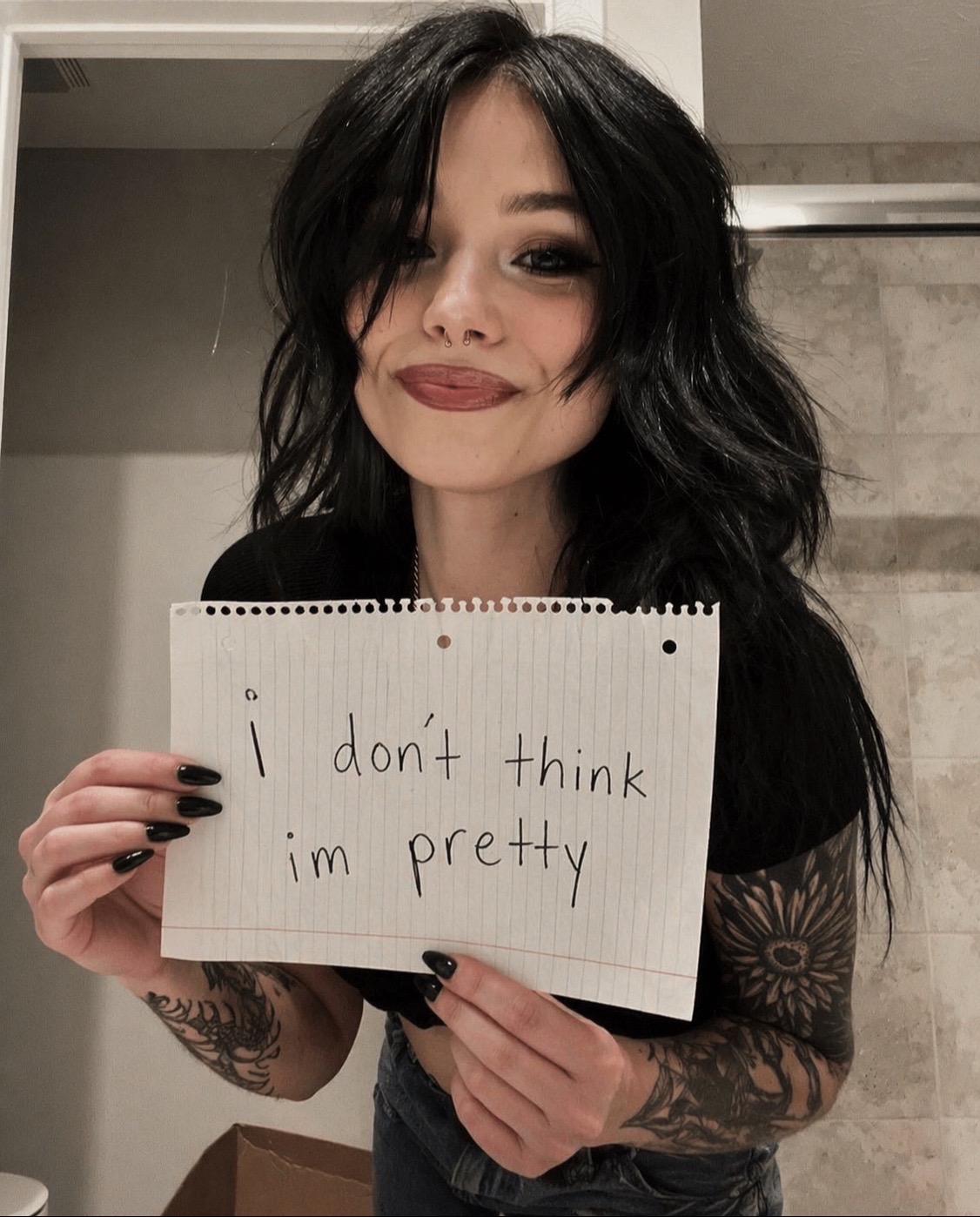 @🖤