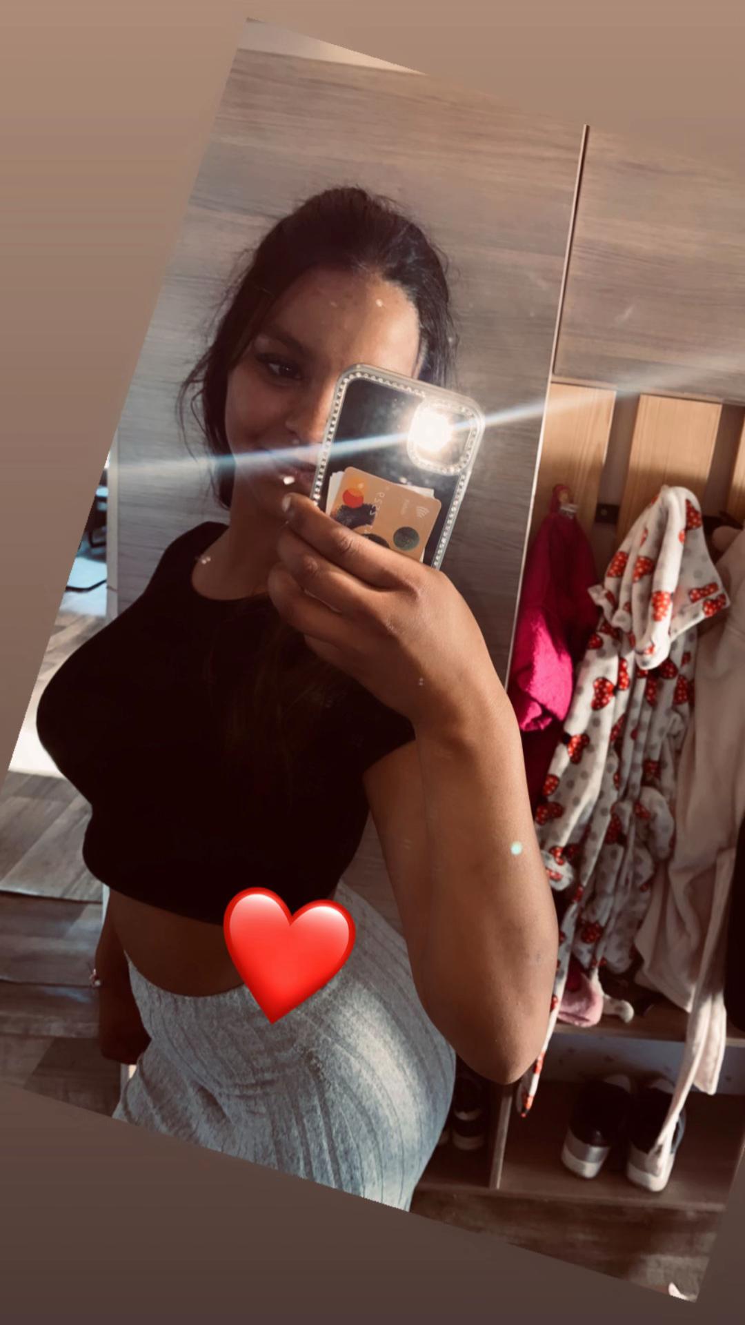 @•𝓛𝓪𝓾𝓻𝓪•❤️