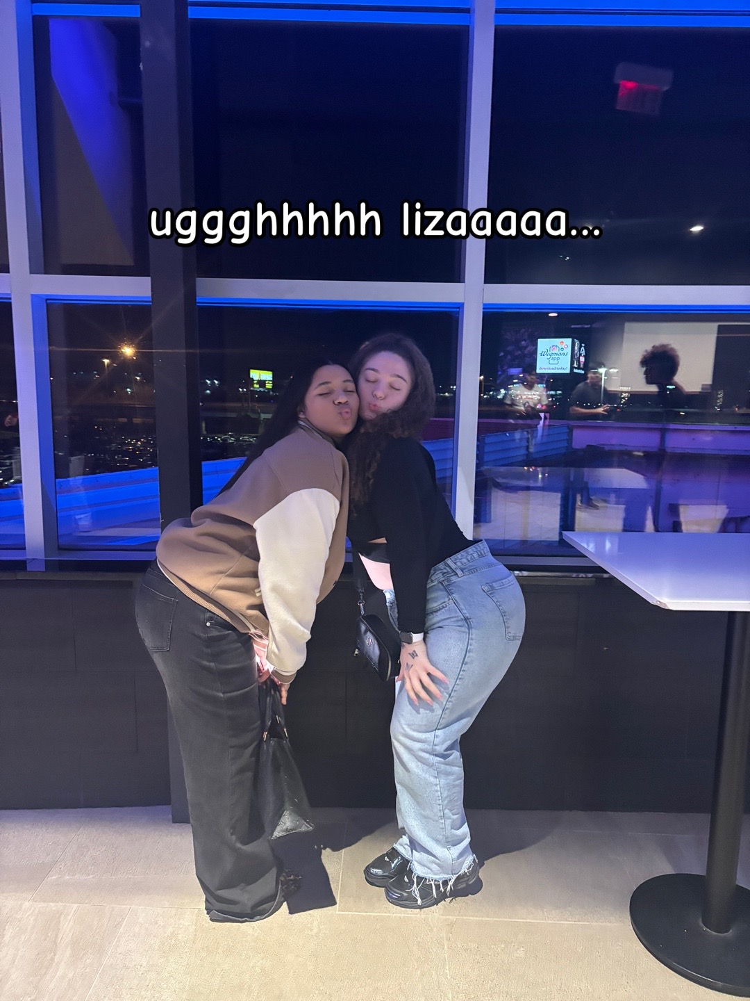 @Ayla💘