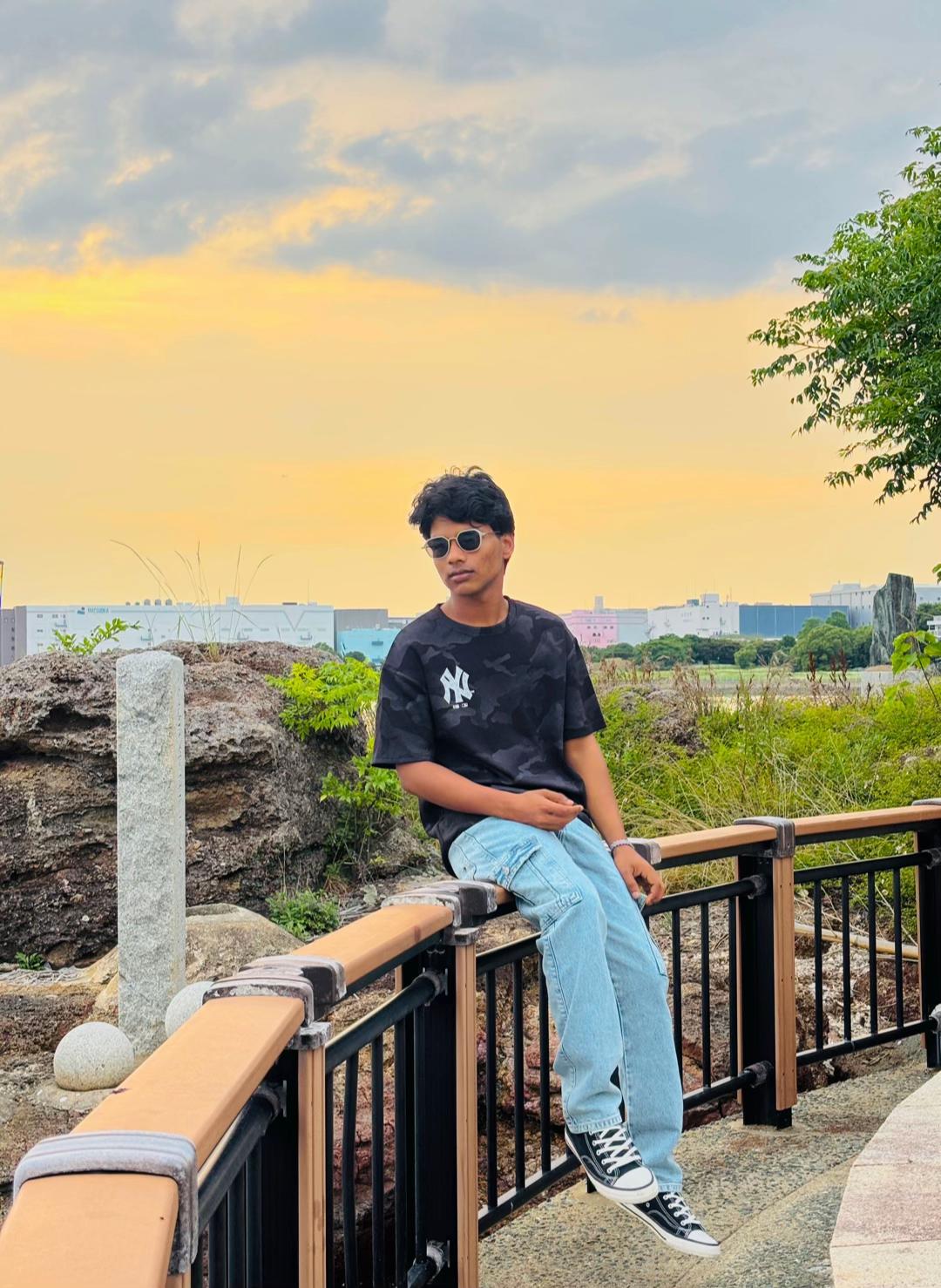 @R A S E L A I N🧸