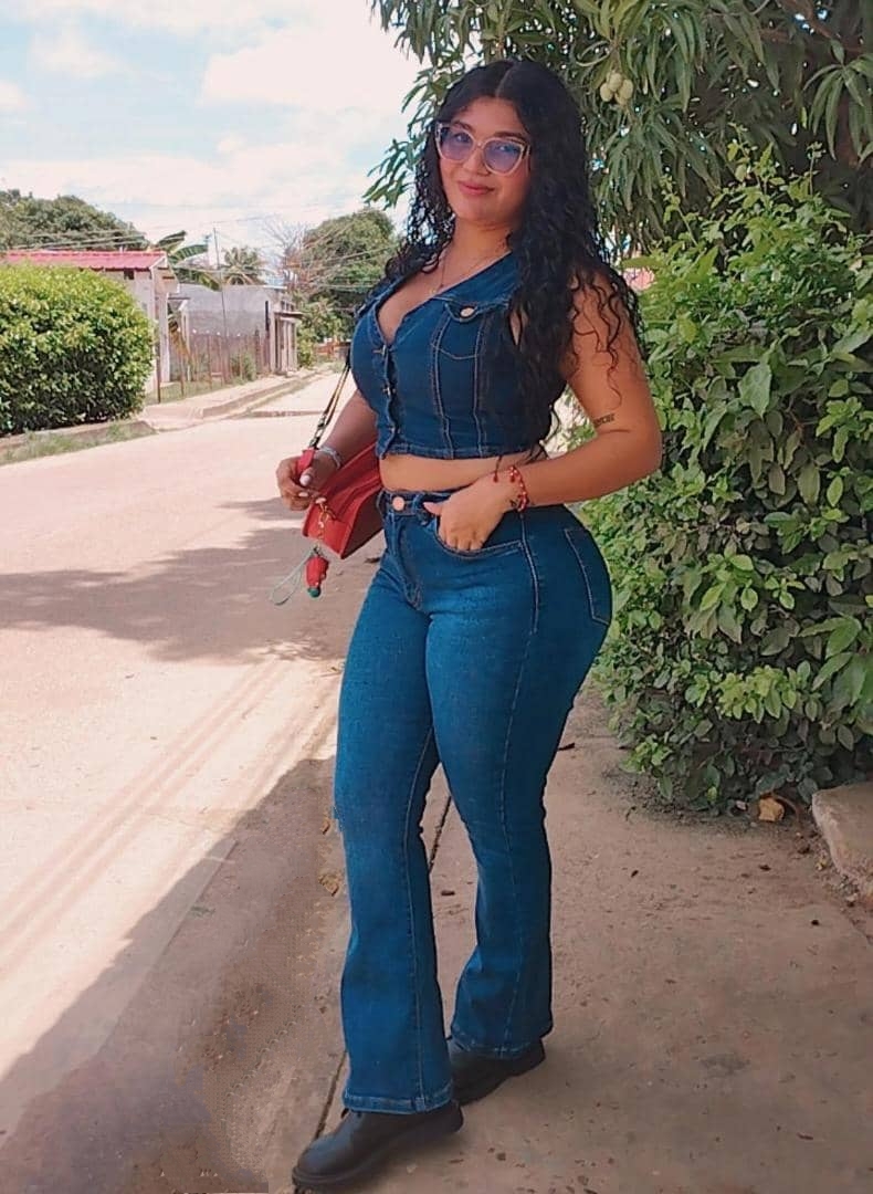 @Dianuchisb