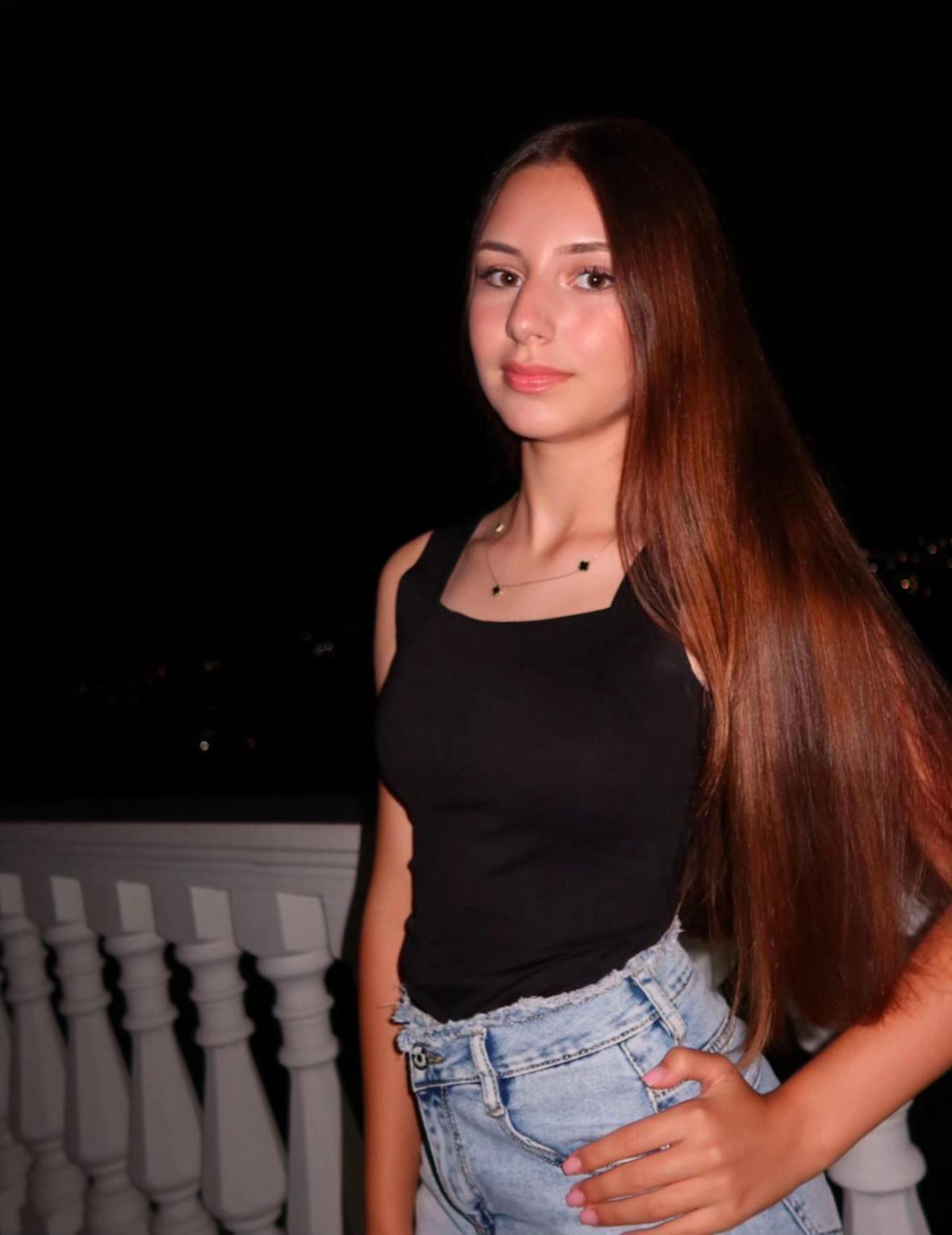 @𝓜