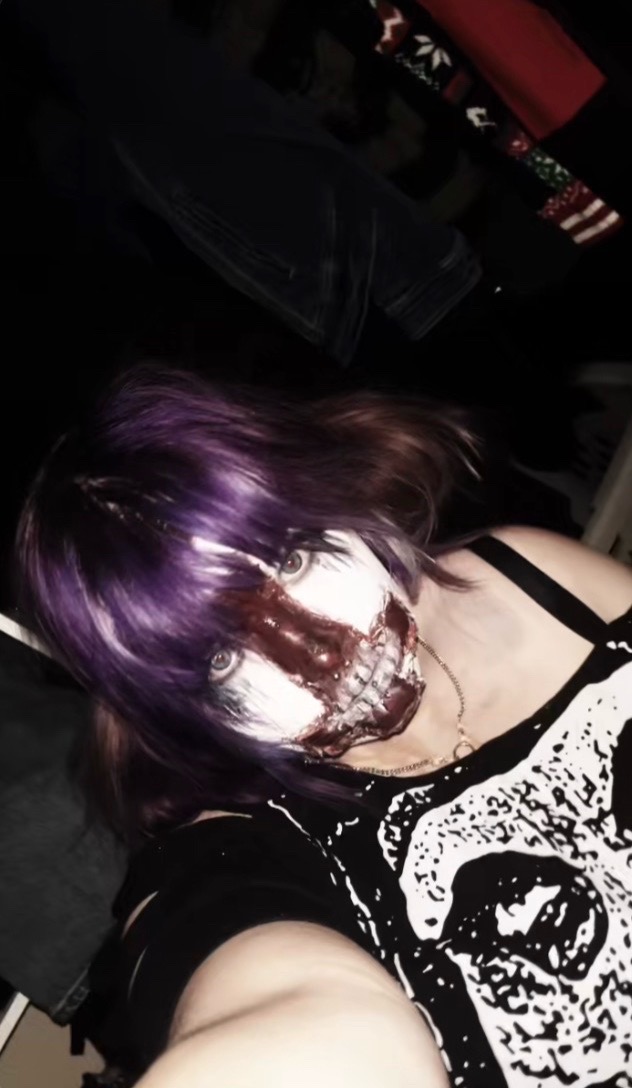@⦻eleanor⦻