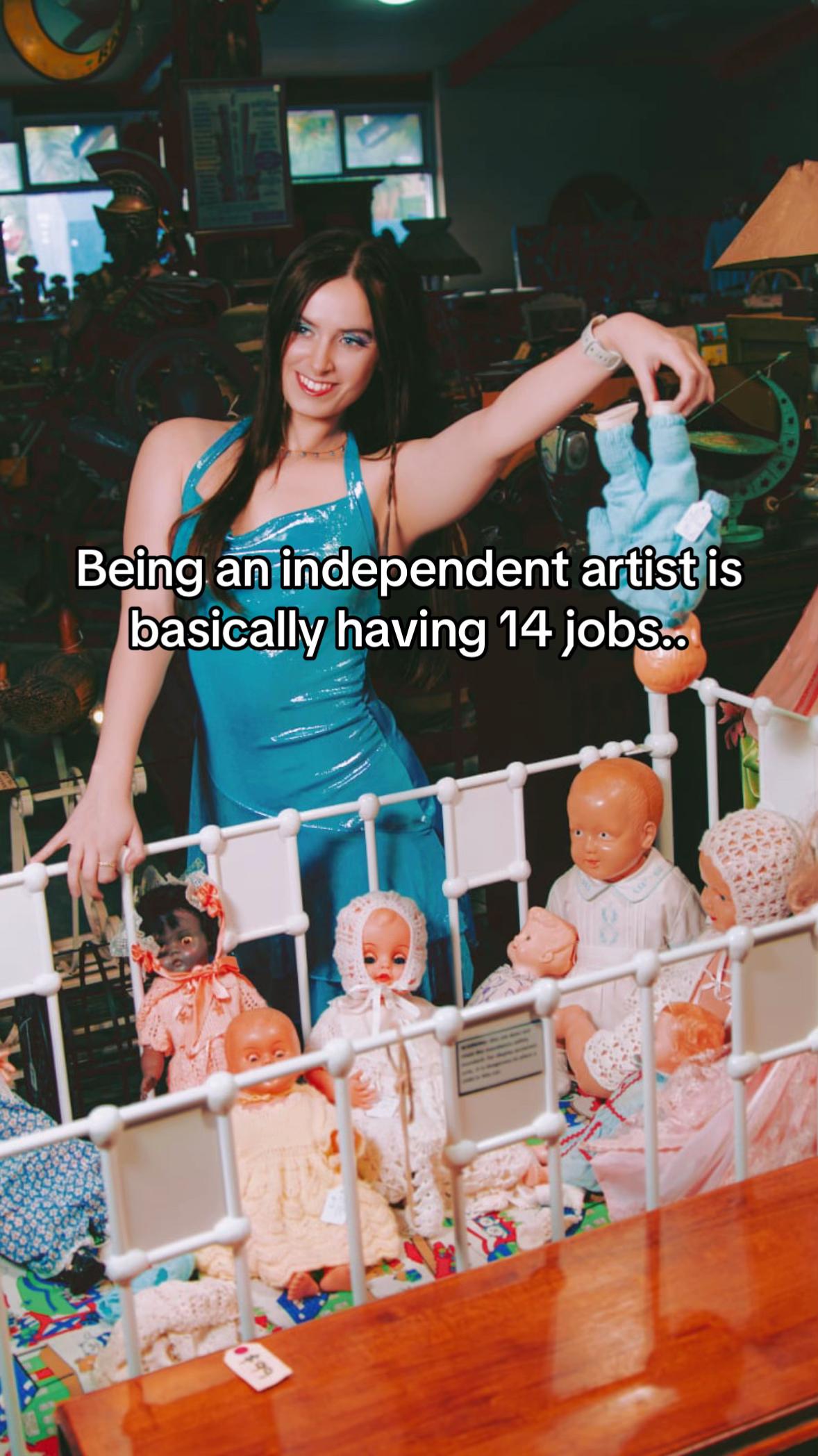 @Louise Marshall