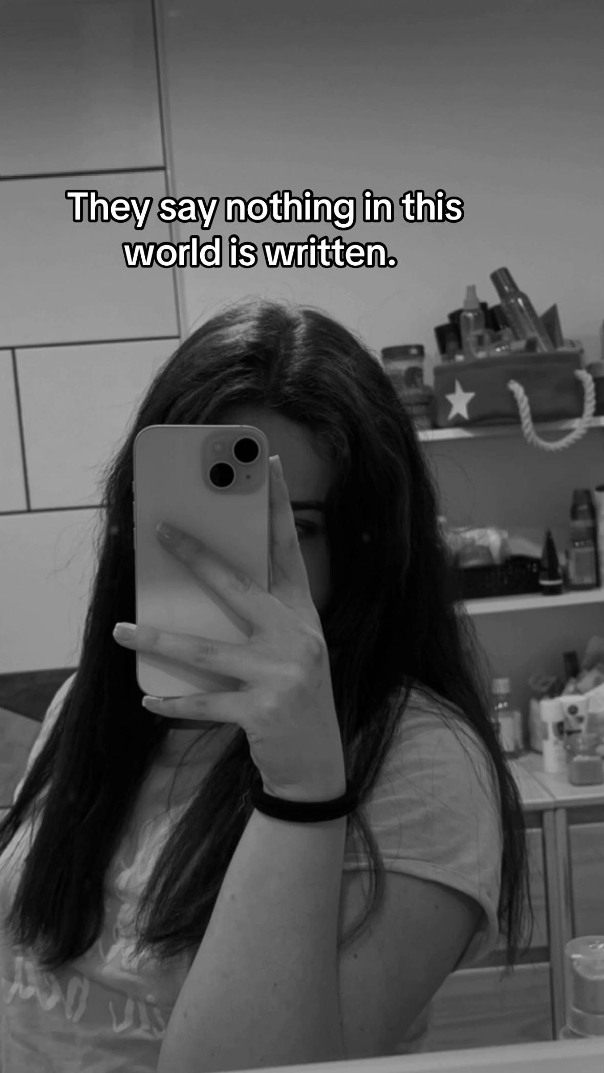 @𝓐𝓵𝓮𝓼𝓼𝓲𝓪