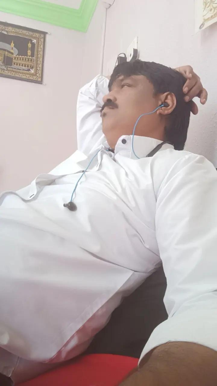 @laiqsalmani115