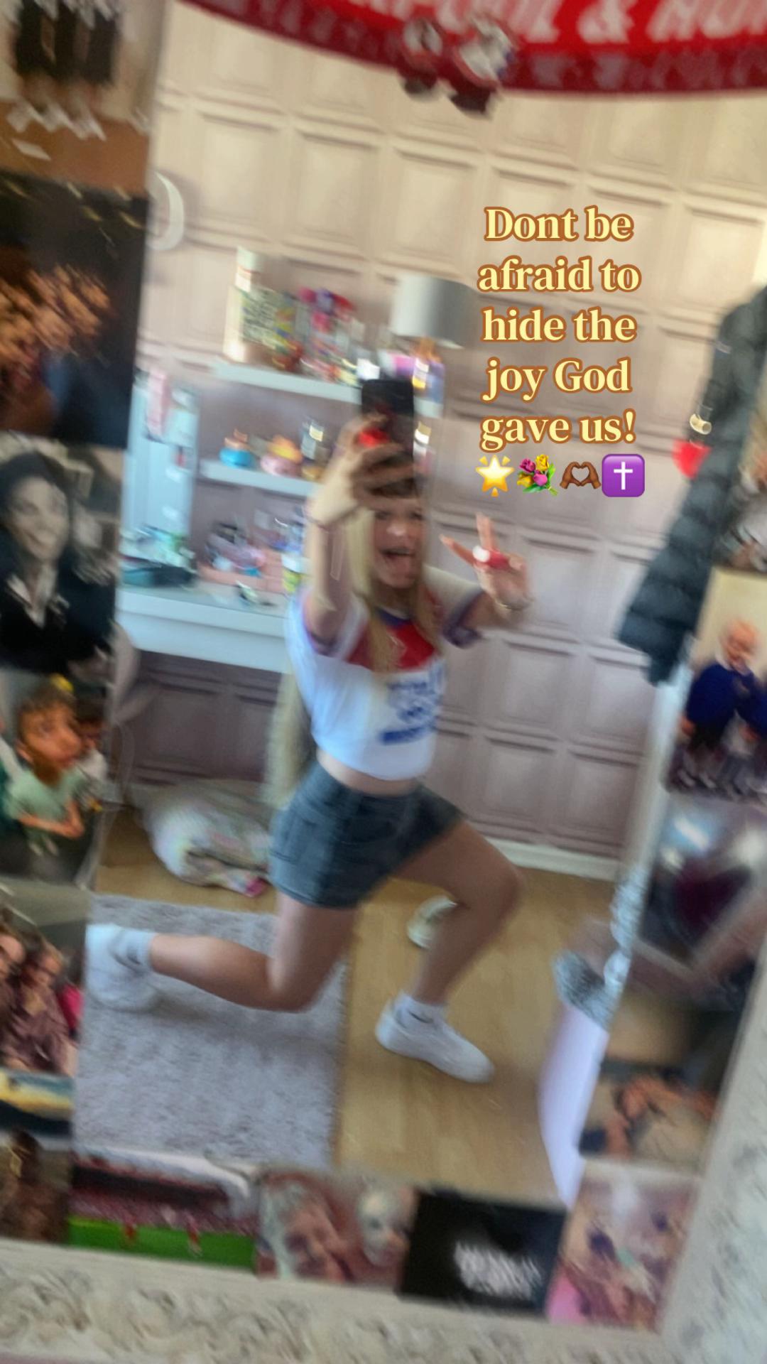 @𝐆𝐫𝐚𝐜𝐞 💐