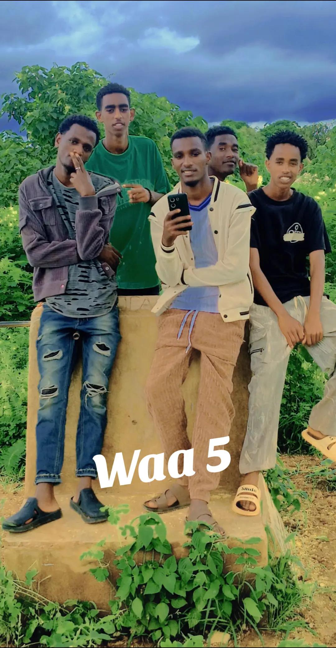 @Mr♤Garuu🦋