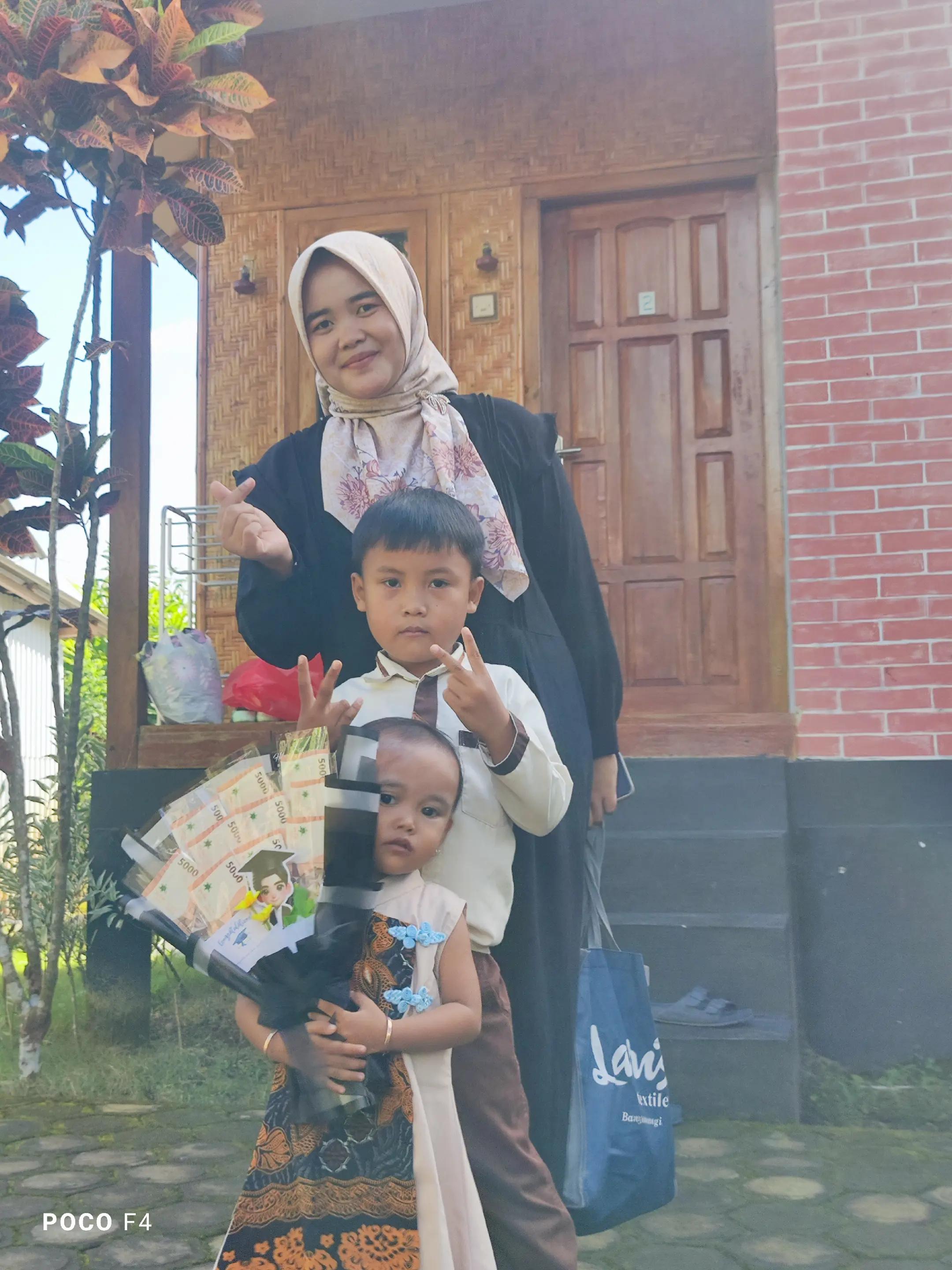 @Vina Dewi's Sherafim