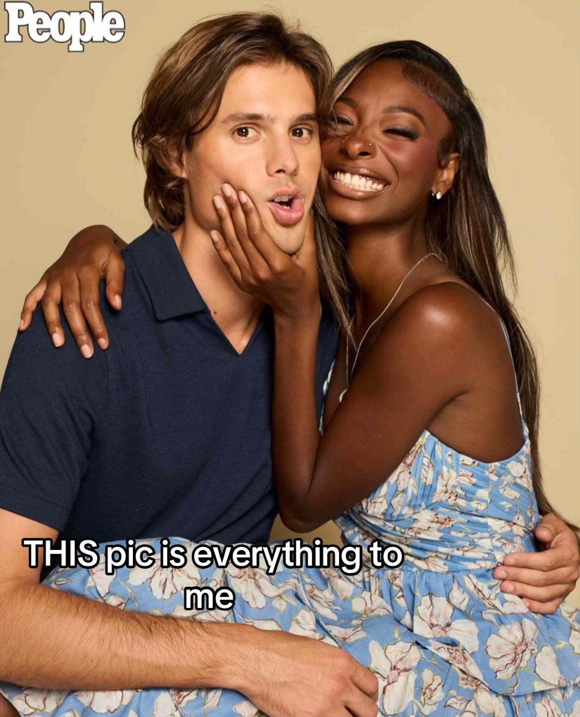 @Mel 🐝🐝